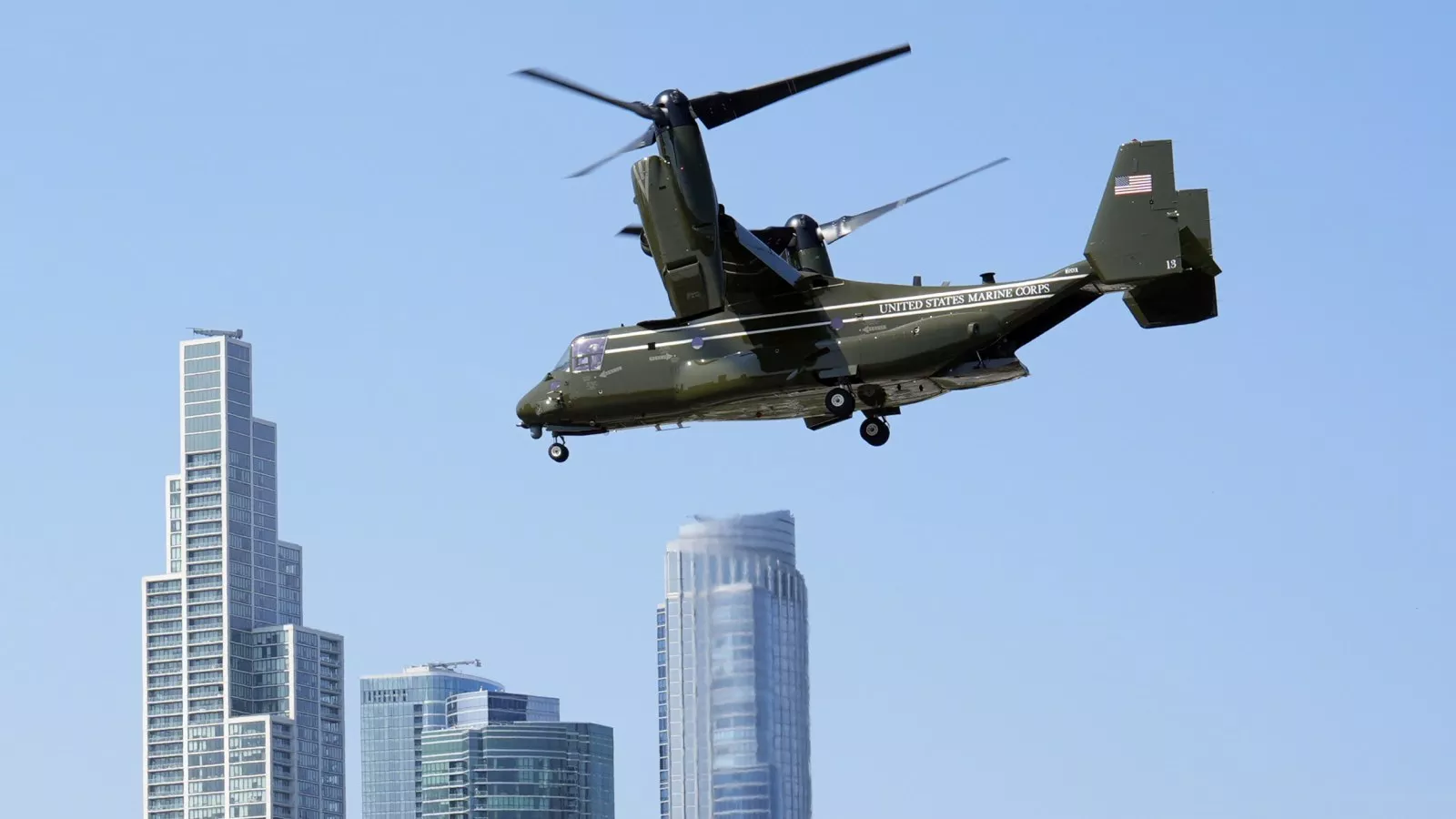 White House Osprey grounded in NYC after witness reports engine flames
