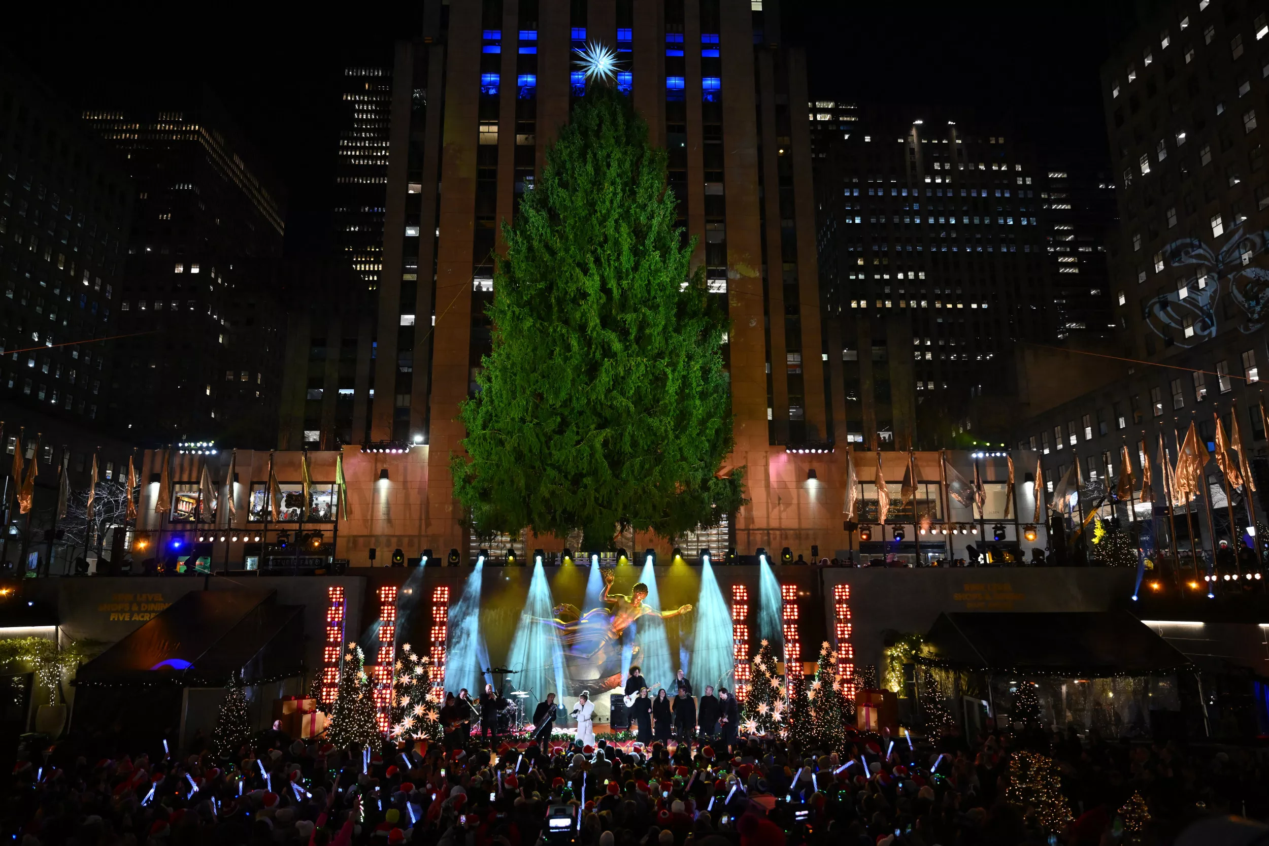How to watch the 2024 Rockefeller Center tree lighting