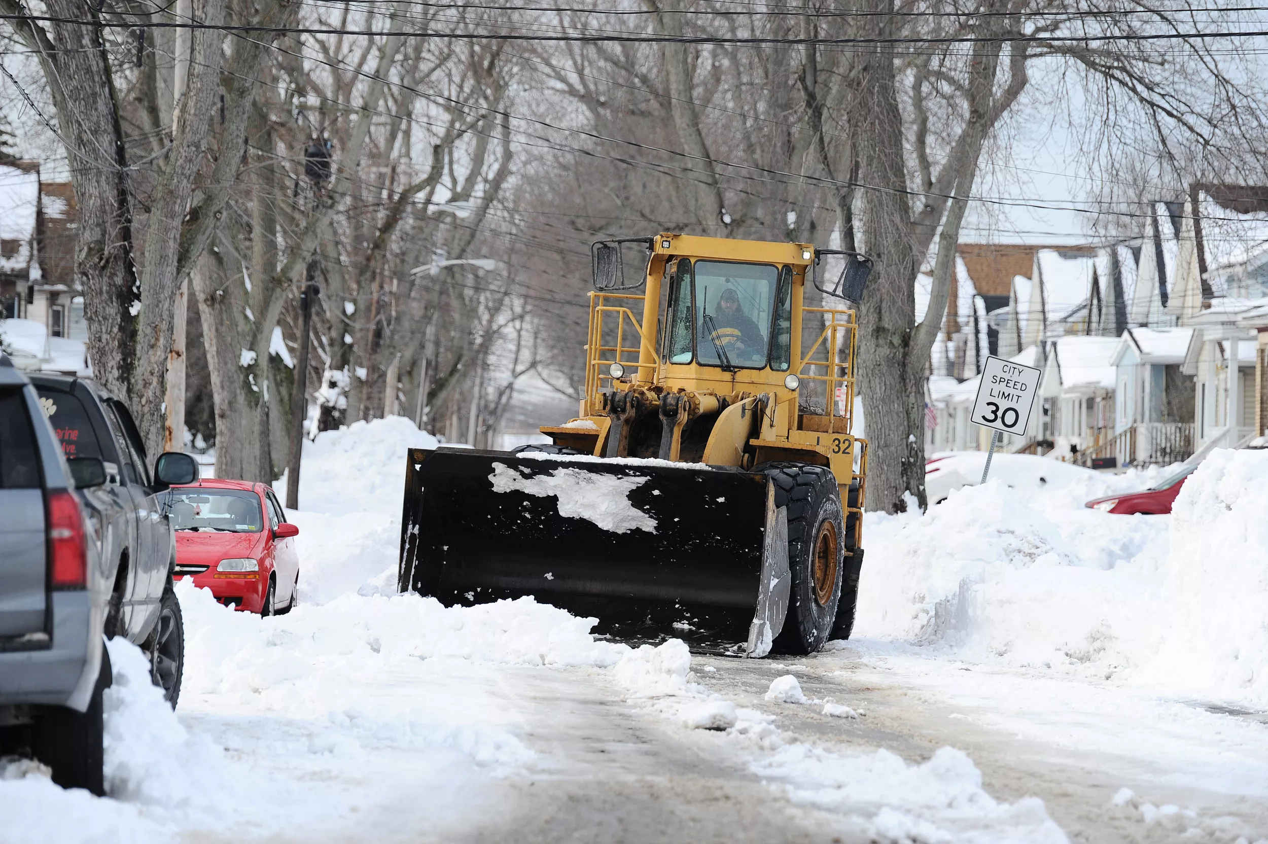 Winter weather update as "formidable" lake effect snow expected