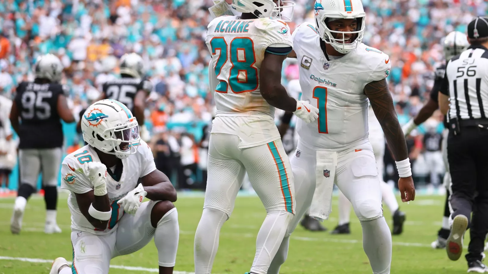 Dolphins vs Packers Expert Predictions for Thanksgiving TNF in Week 13