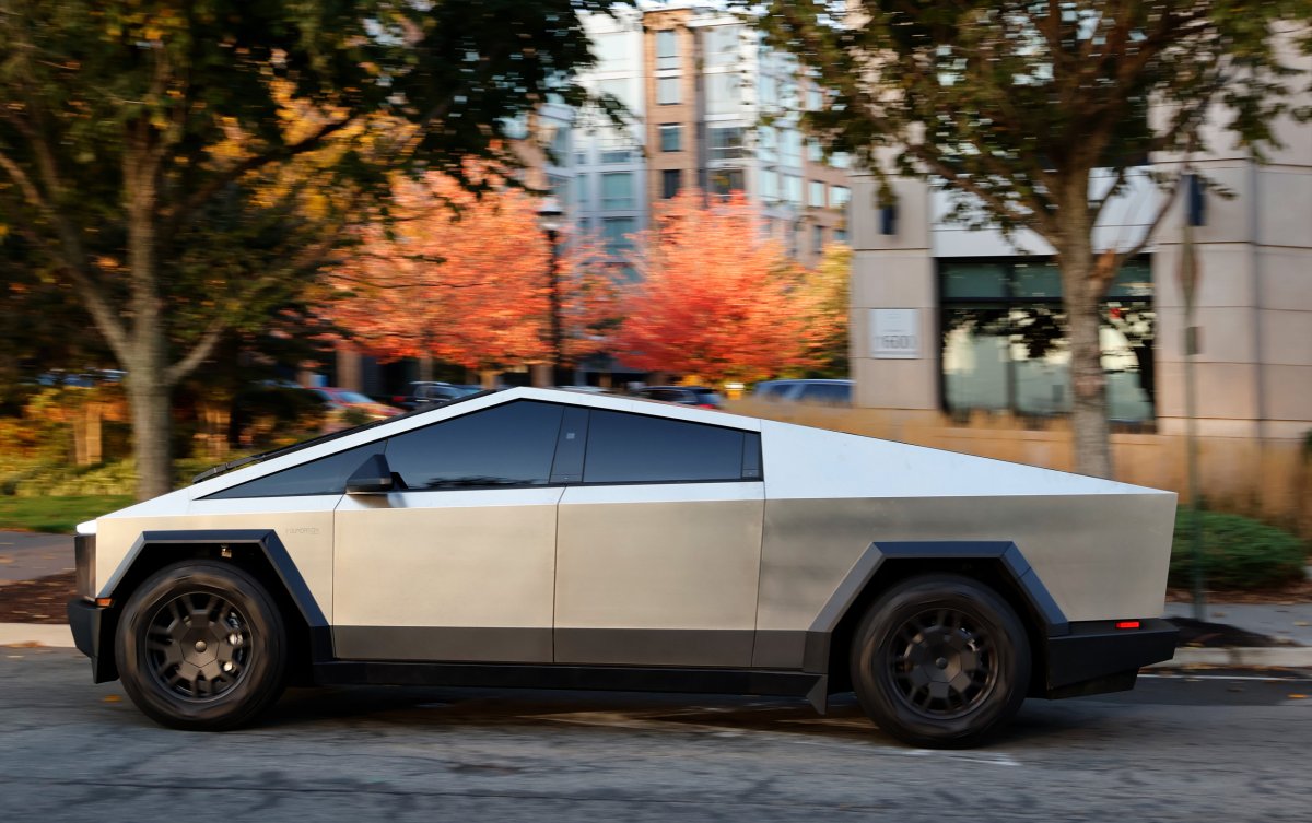 Tesla Cybertruck seen in New Jersey 