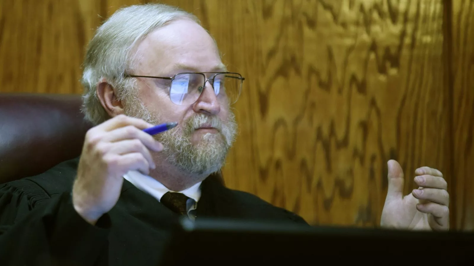 Missouri judge upholds law requiring photo ID for voting