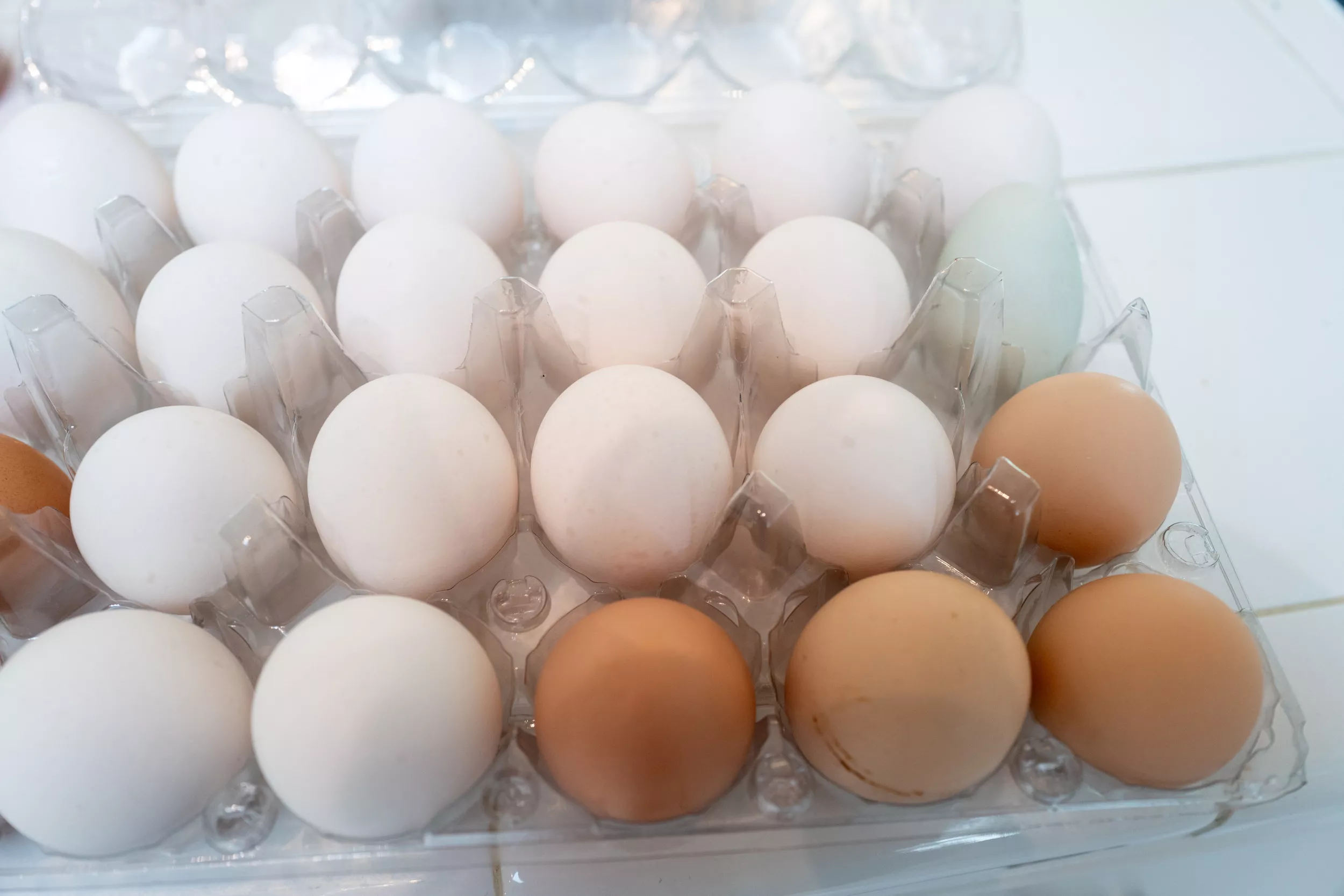 Egg recall sparks warning in five states