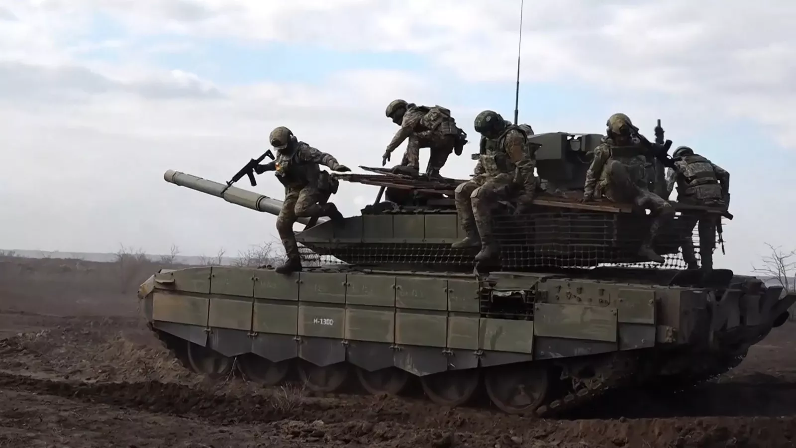 Share of GOP who see Russia-Ukraine war as threat to US hits all-time low