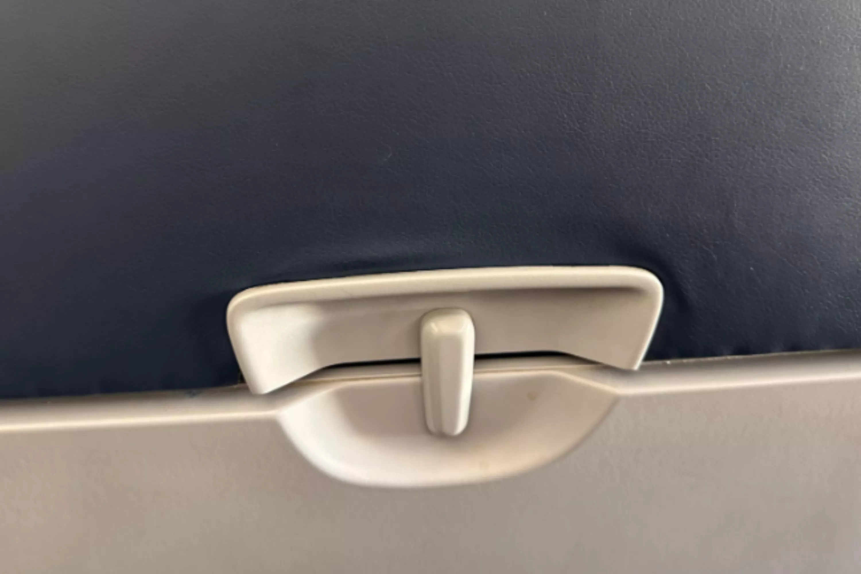 Man boards Delta flight, "shocked" by what he finds in the seat in front