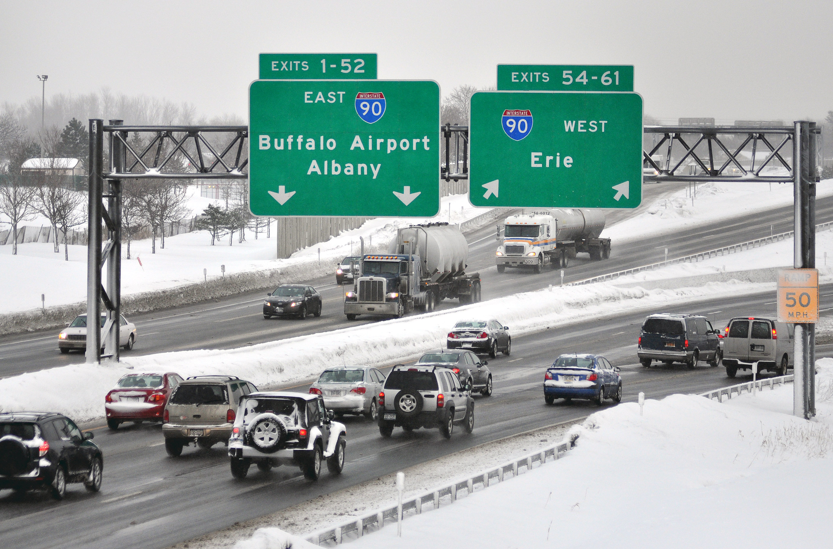 Lake Effect Snow Warning Issued in New York