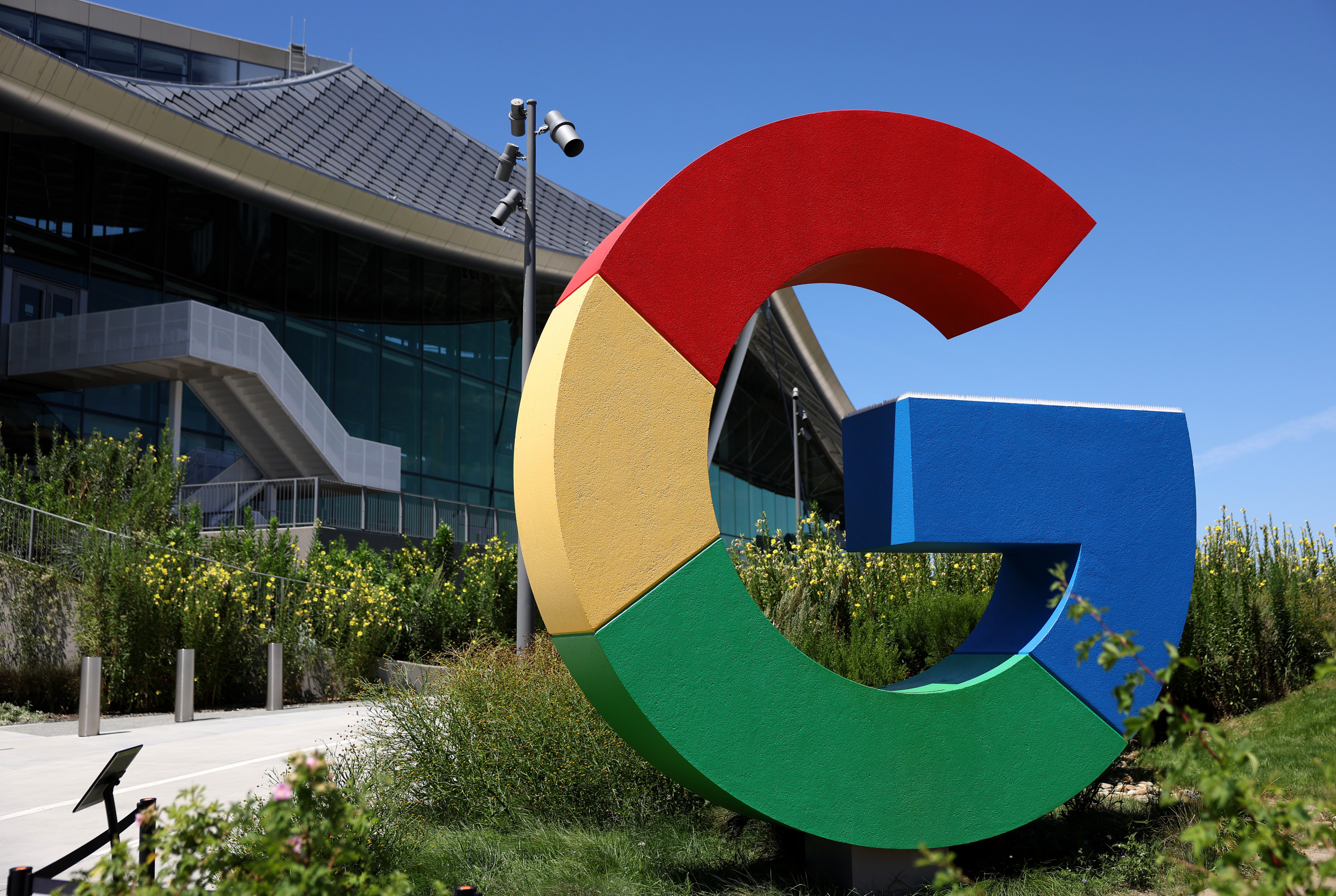 Canada sues Google to break up advertising business