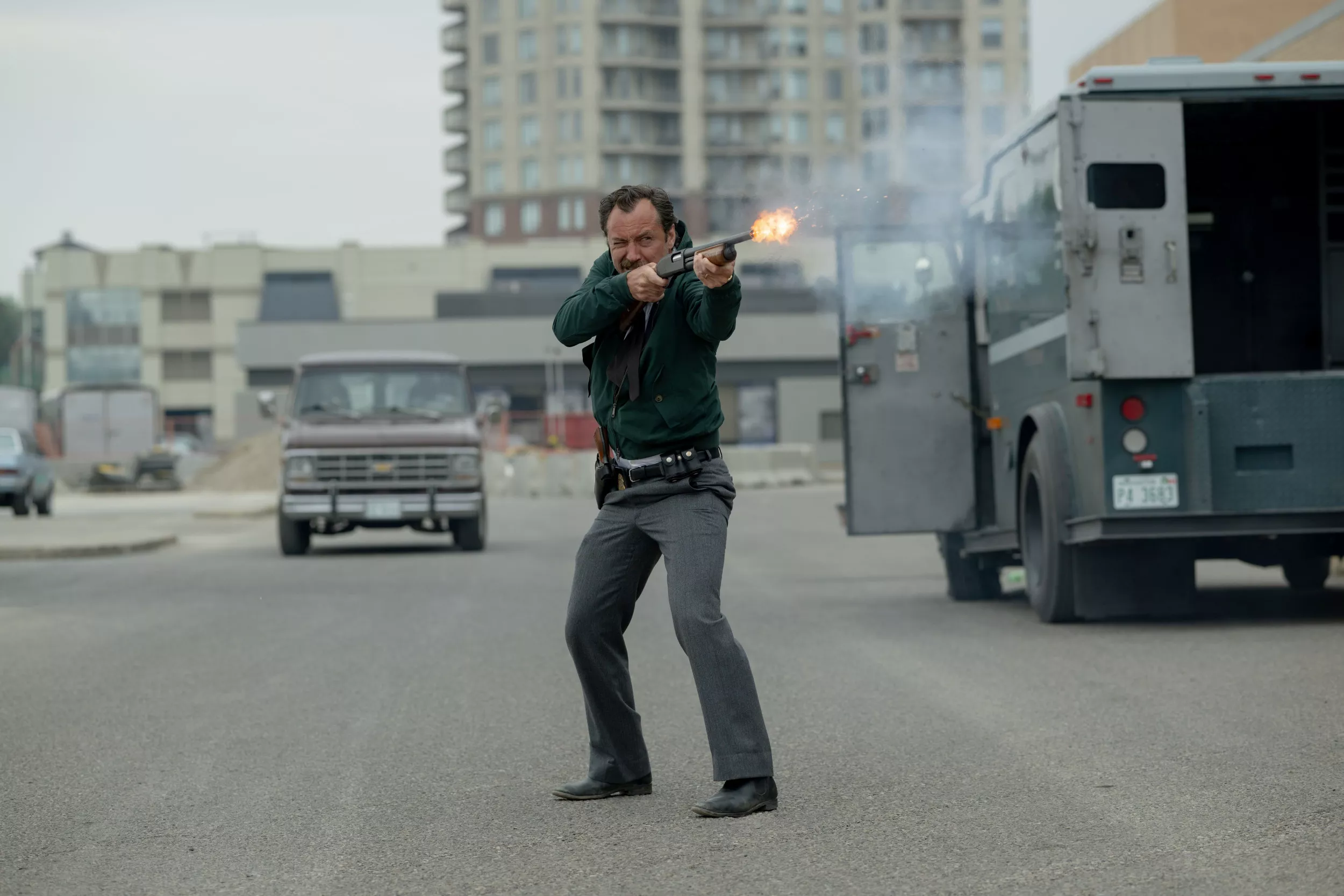 Jude Law told to feel what it's like "to kill someone" for new role