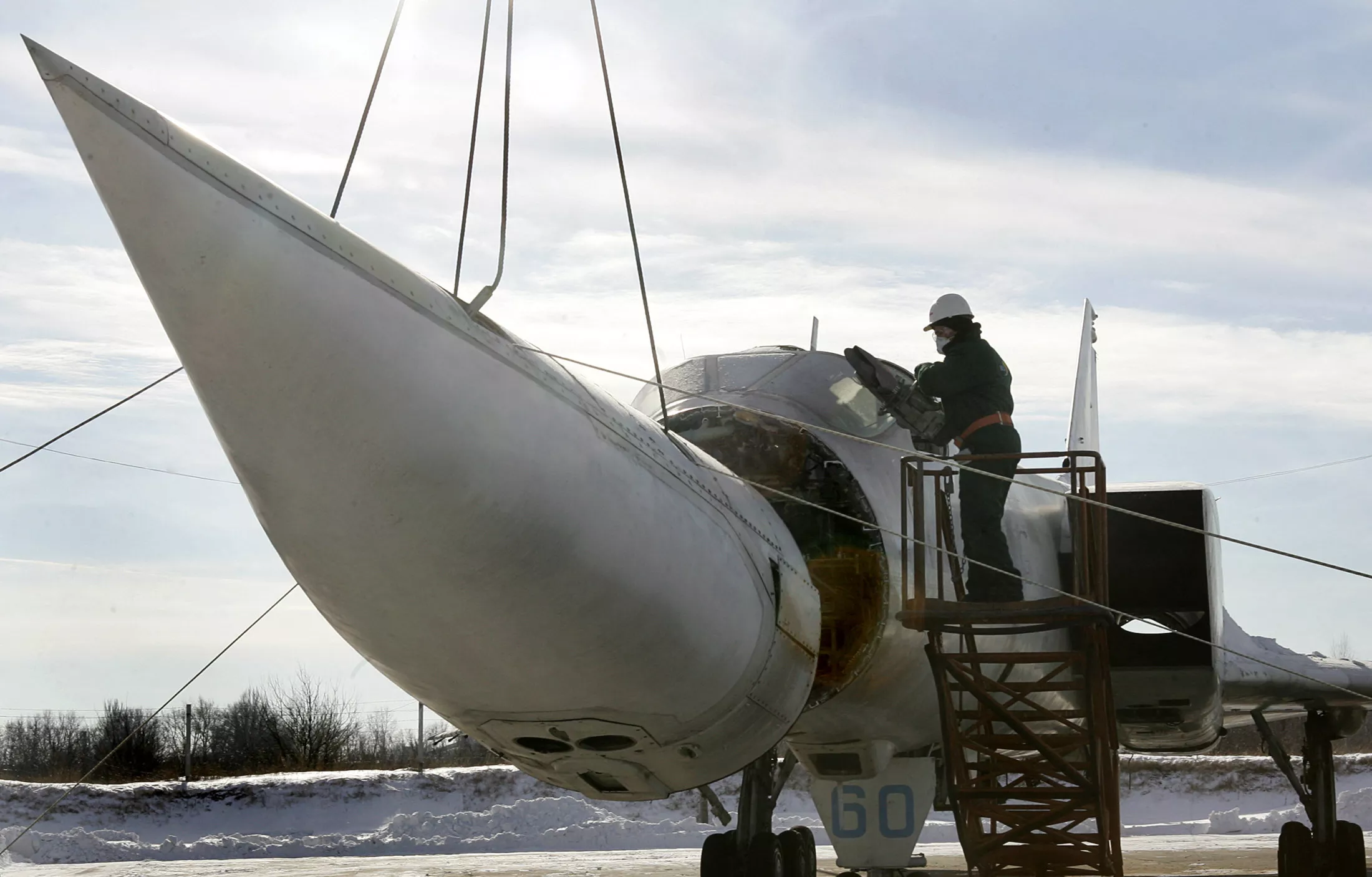 Fact Check: Is Biden admin considering giving nukes back to Ukraine?