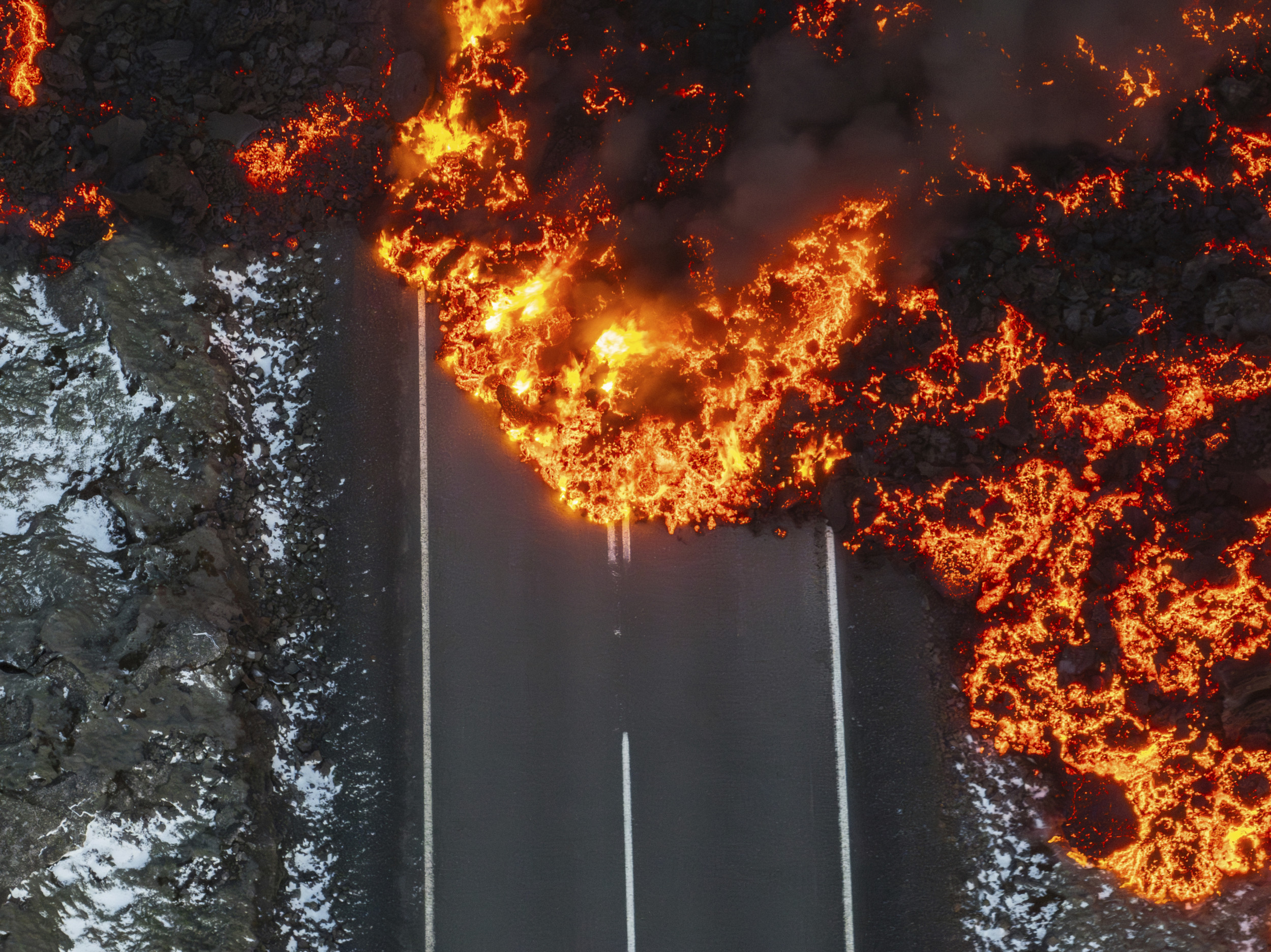 Iceland Volcano Eruption Update Lava Approaches Iconic Blue Lagoon