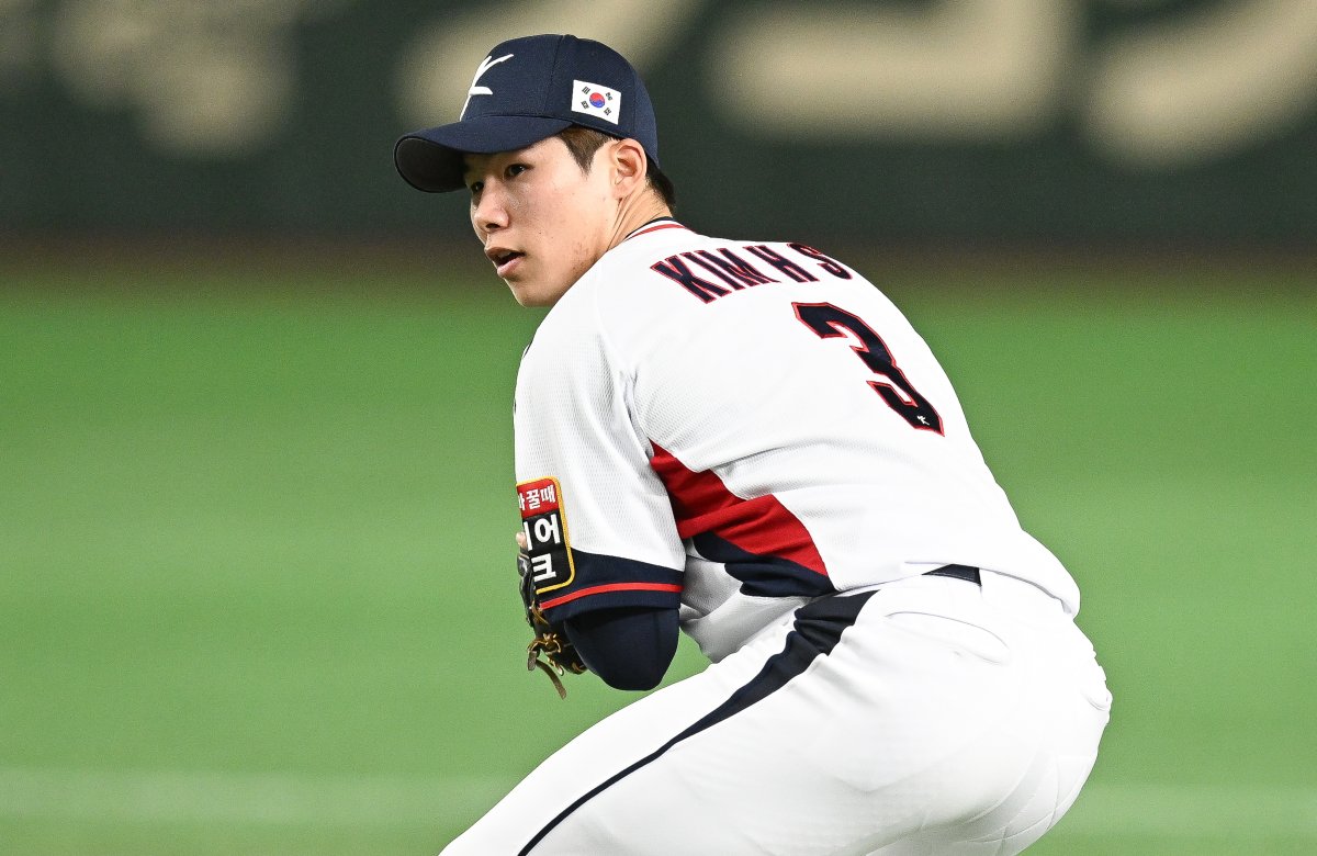 Korean infielder Hye Seong Kim