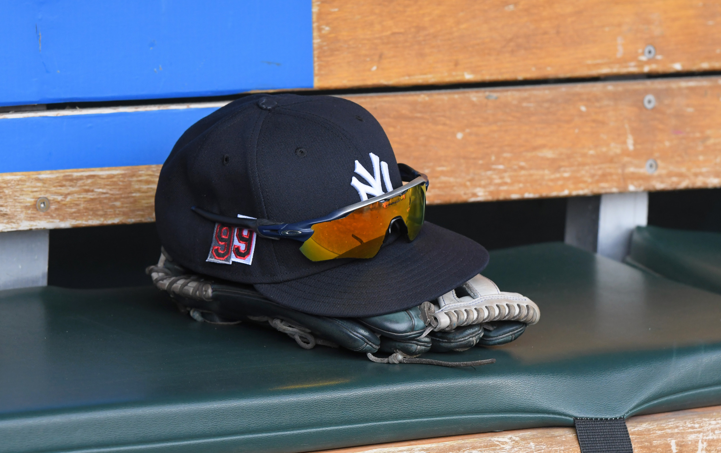 Yankees Urged To Sign $66 Million Dream Gold Glove Free Agent This Offseason