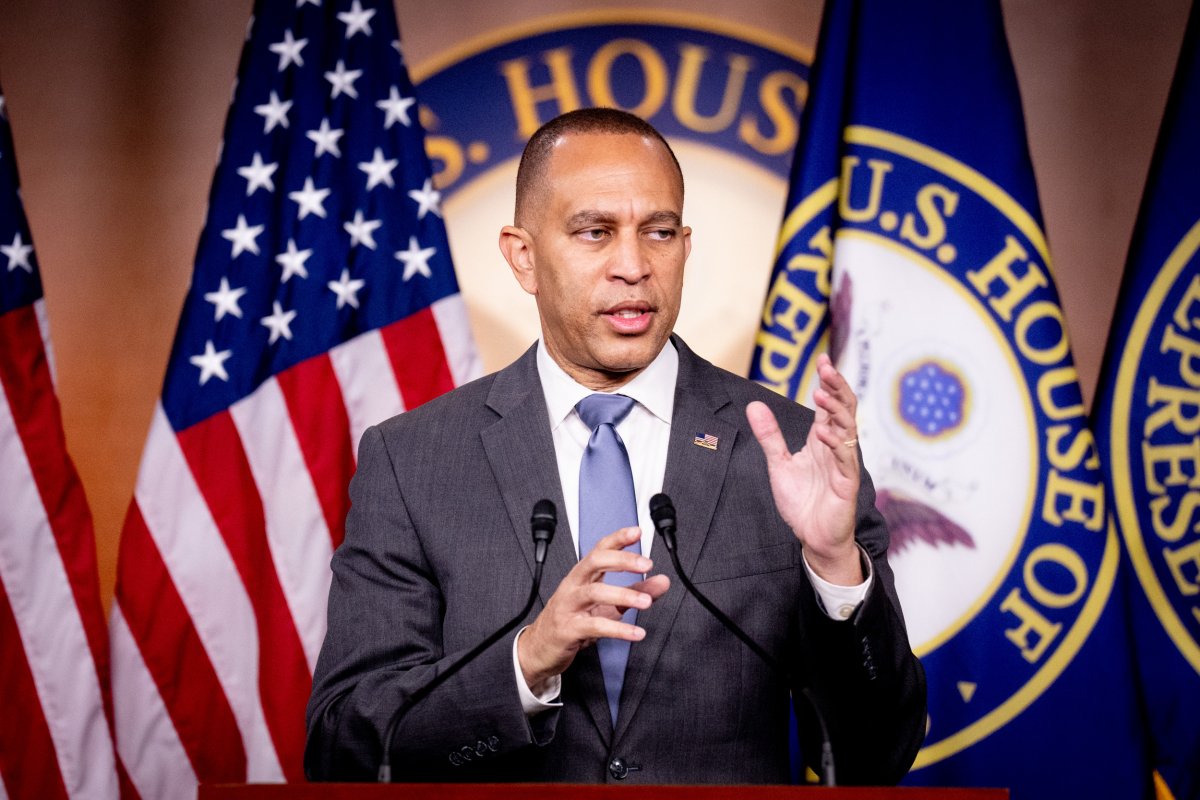 Hakeem Jeffries speaks in Washington 