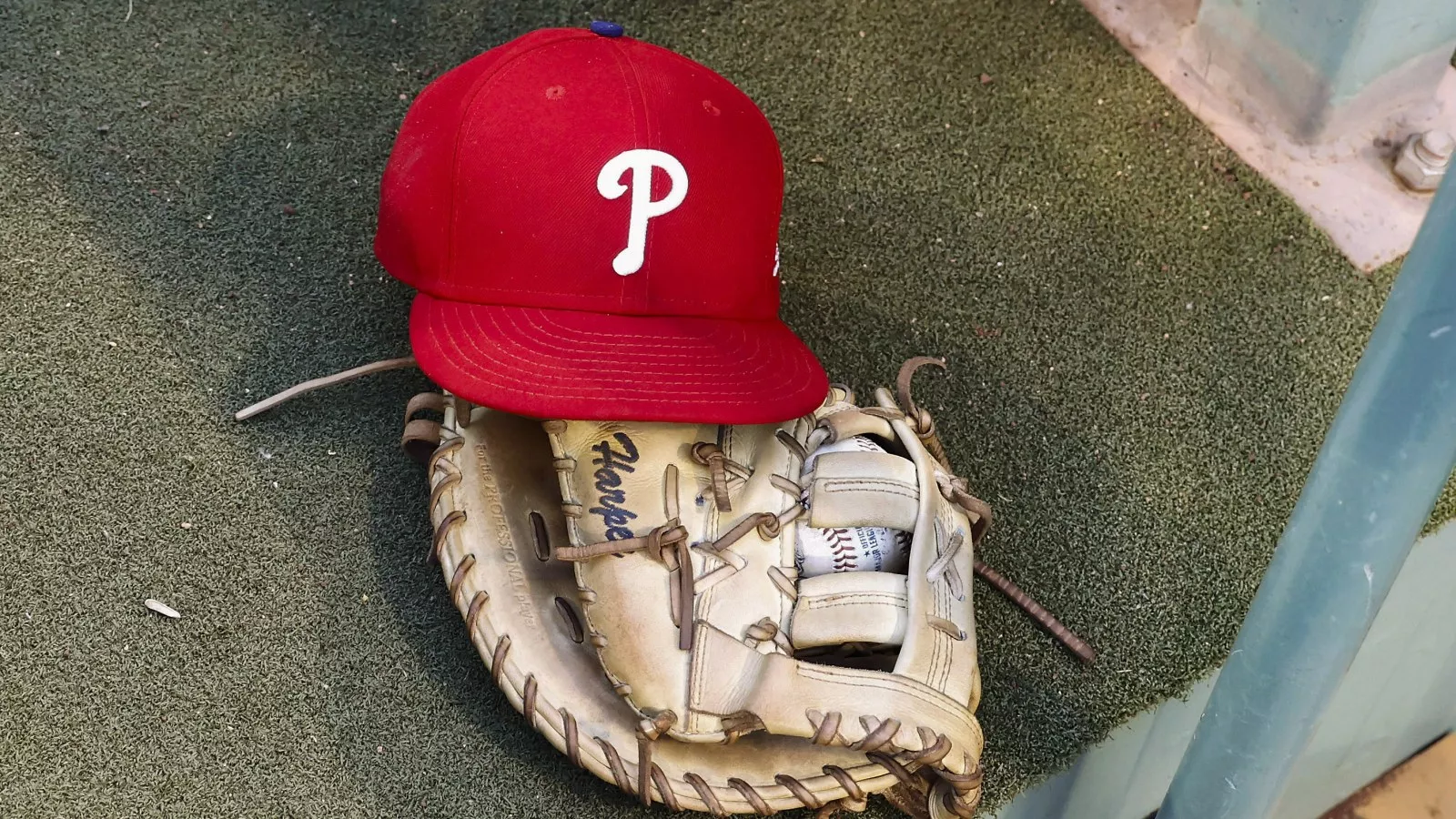 Phillies Land $80M Former MVP Winner in 'Fun' Three-Team Trade Proposal