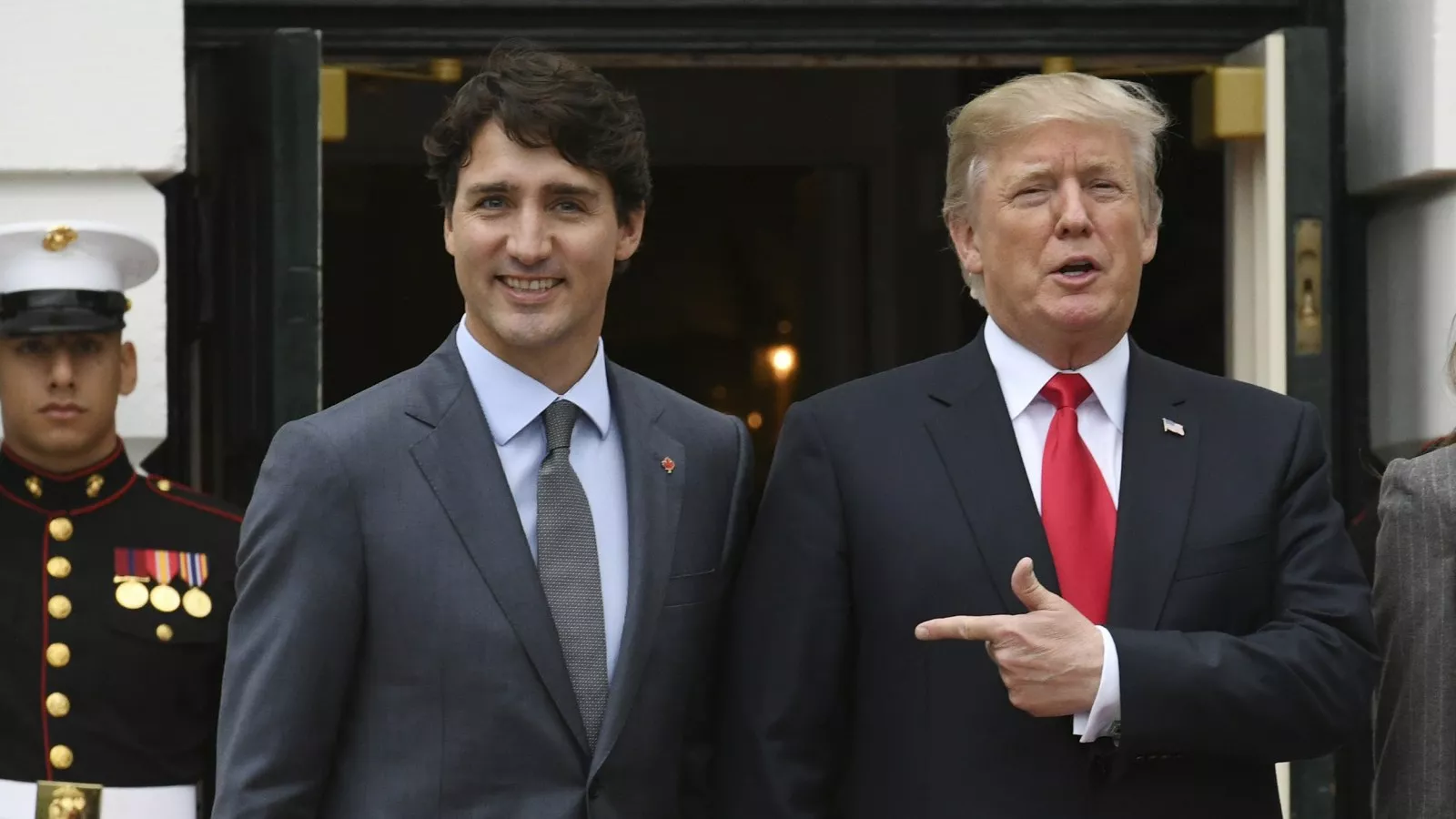 Kid photobombs Trump-Trudeau Mar-a-Lago dinner, delights internet