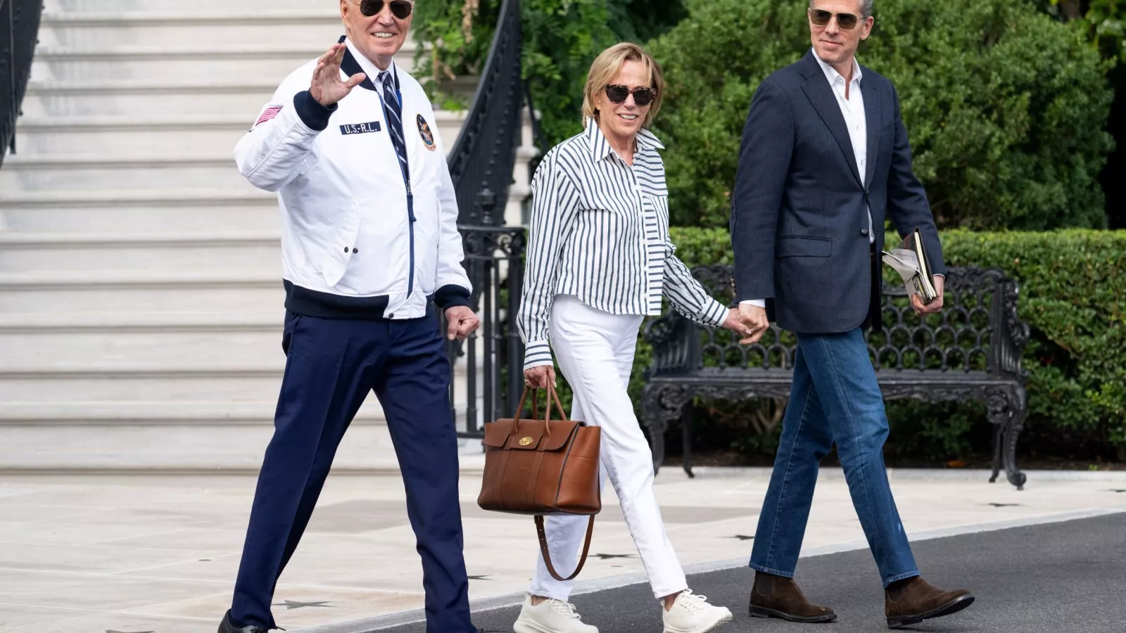 President Biden issues pardon for son Hunter Biden
