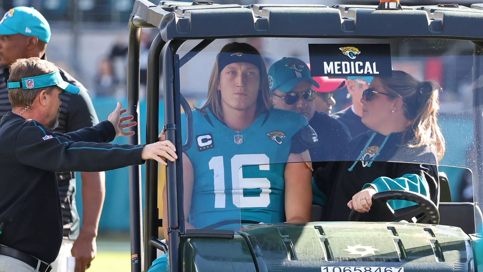 Texans LB Given Huge Suspension For Brutal Hit to Jaguars' Trevor Lawrence