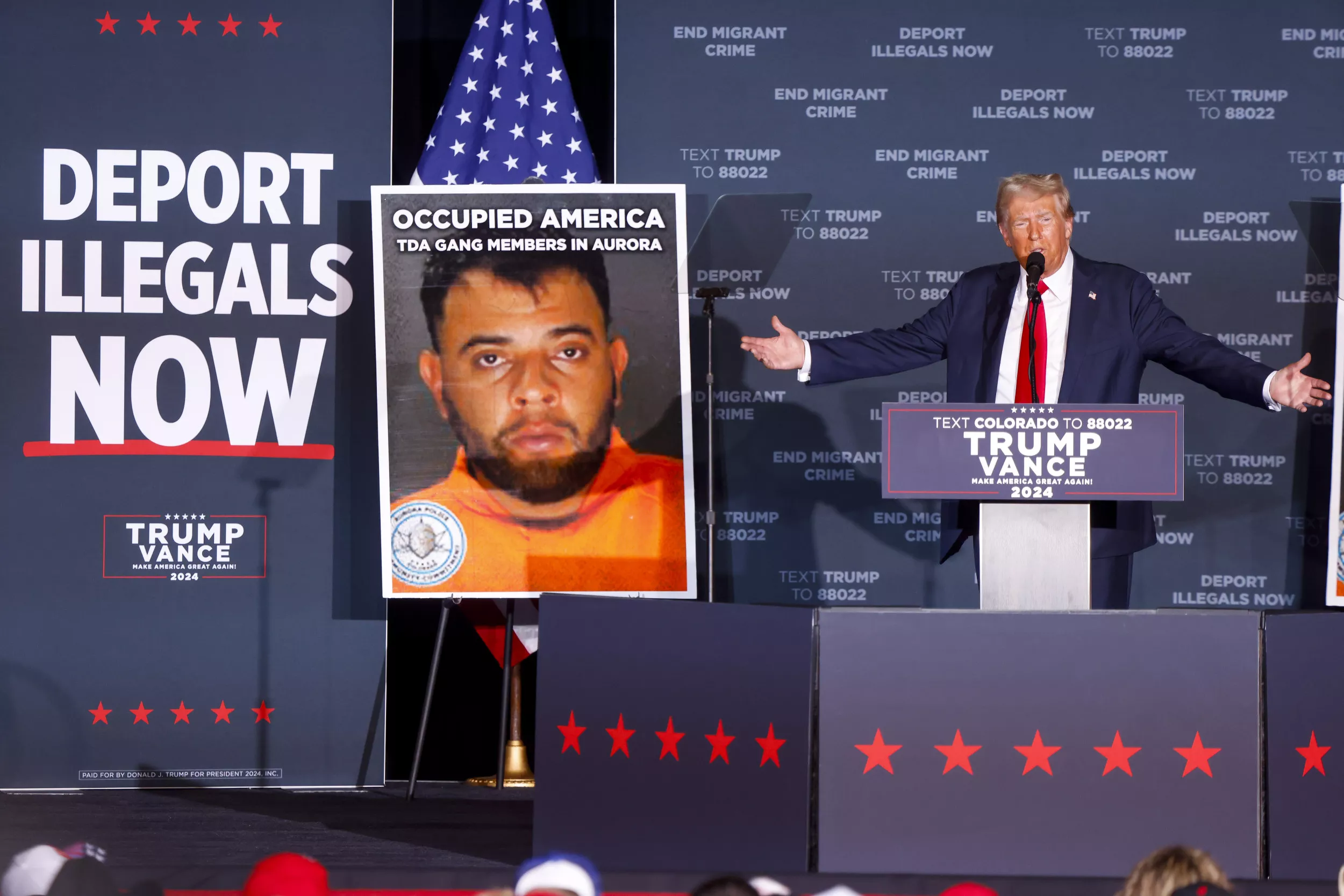 ICE captures Venezuelan gangsters who went viral with assault rifle raid