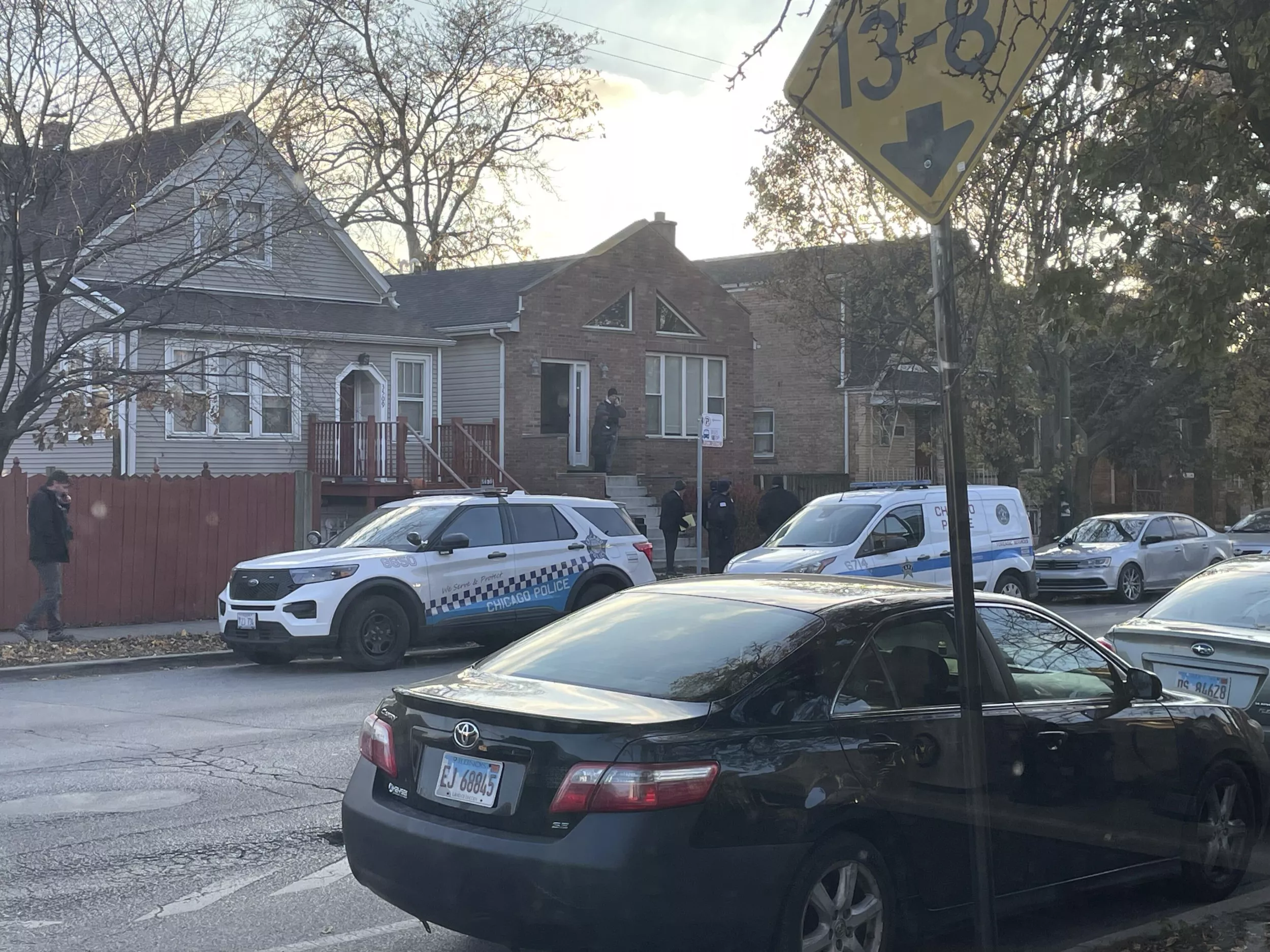 Three dead, five wounded in Chicago house party shooting