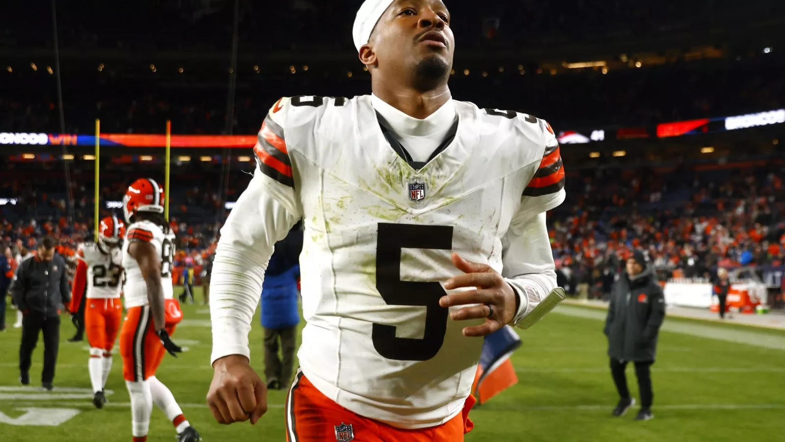 Jameis Winston's Quote About Tossing Pick-Sixes Is Pure Jameis Winston Gold