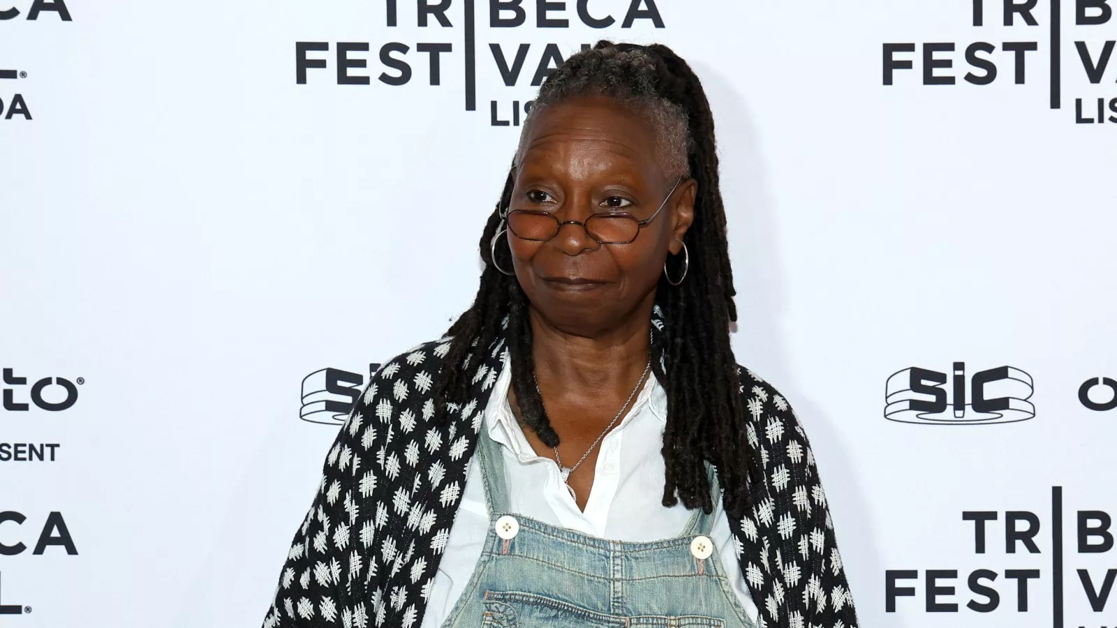 Whoopi Goldberg makes rare comment on her 3 failed marriages