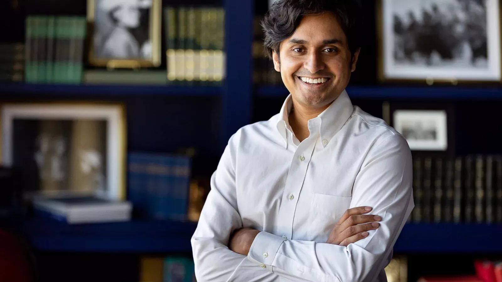 The reason why it's harder than ever to fall in love is in your pocket