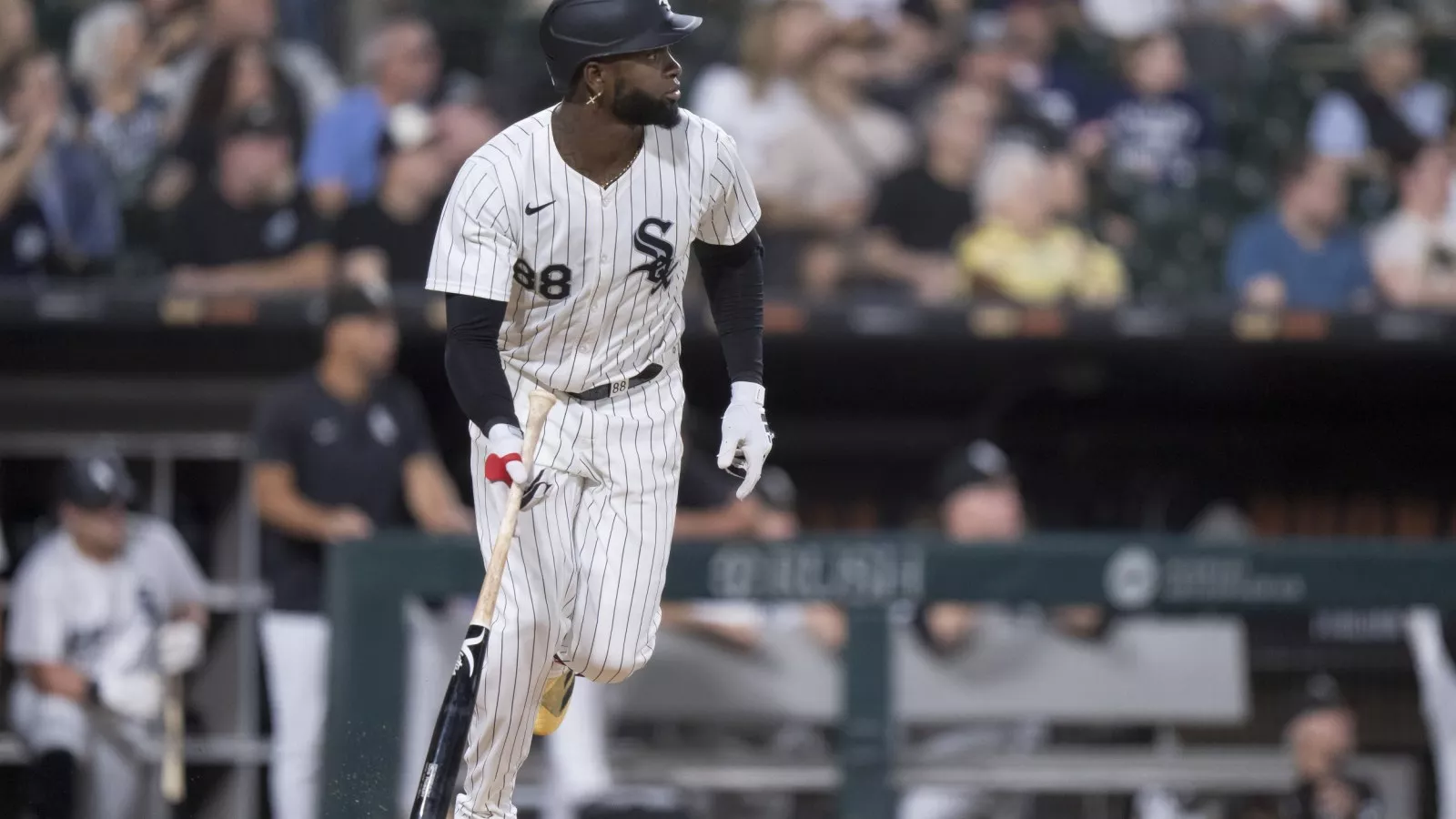 Dodgers' $65 Million Dream Trade Target Predicted To Land With Reds