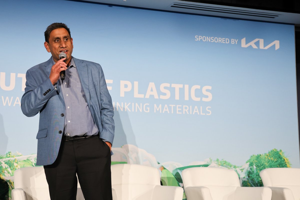 Plastics Dayan