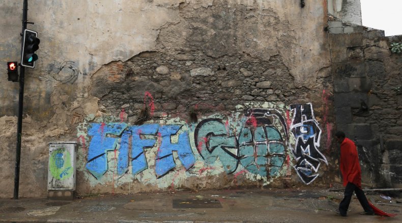 6.5_World_Cup_Graffiti_02