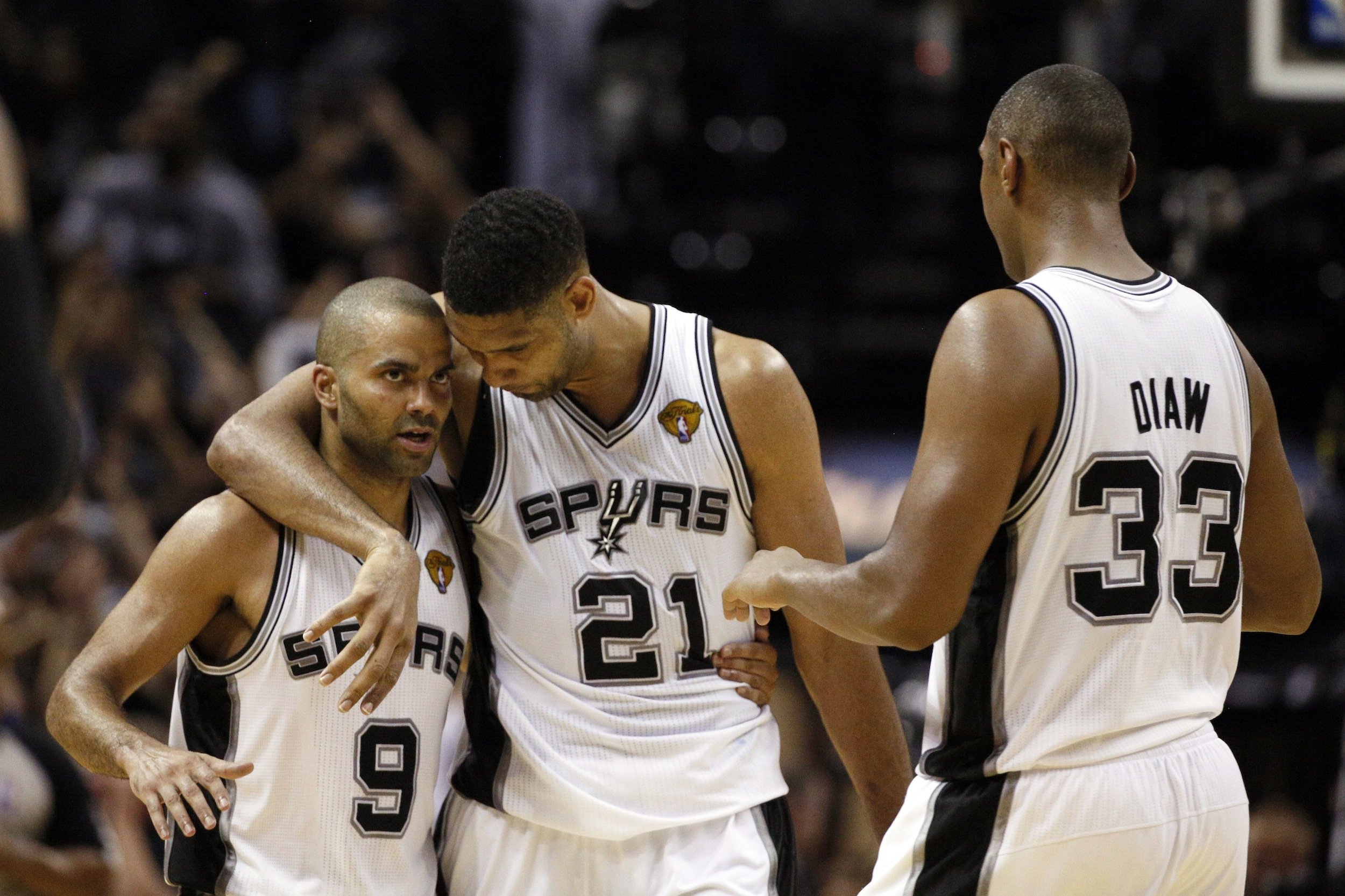 A French TV show traveled to San Antonio to check out Spurs' Tony