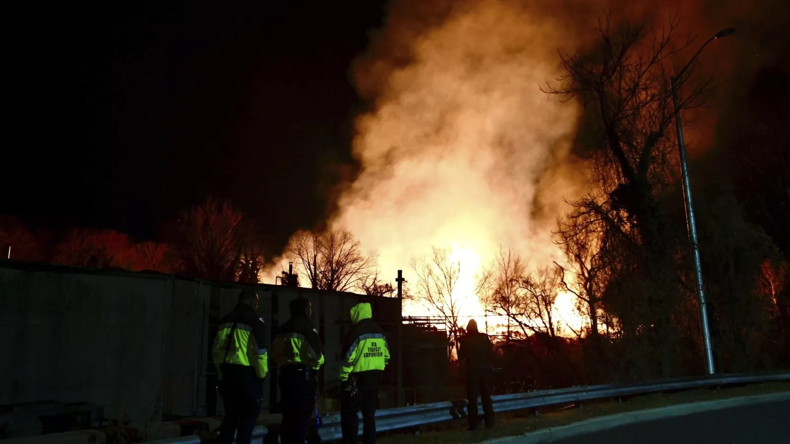 Massive Baltimore brushfire closes roads, rail, schools