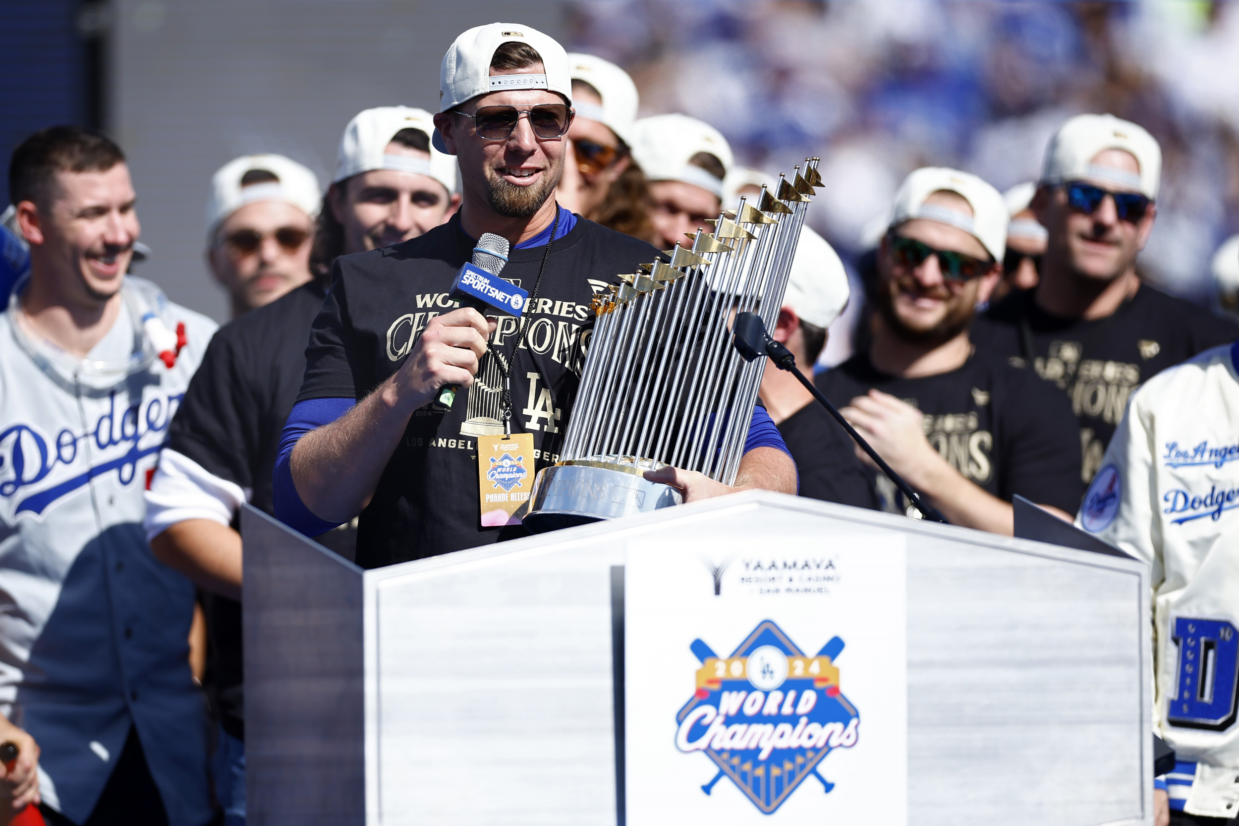 Dodgers World Series Hero Agrees To $22 Million Deal To Stay In LA