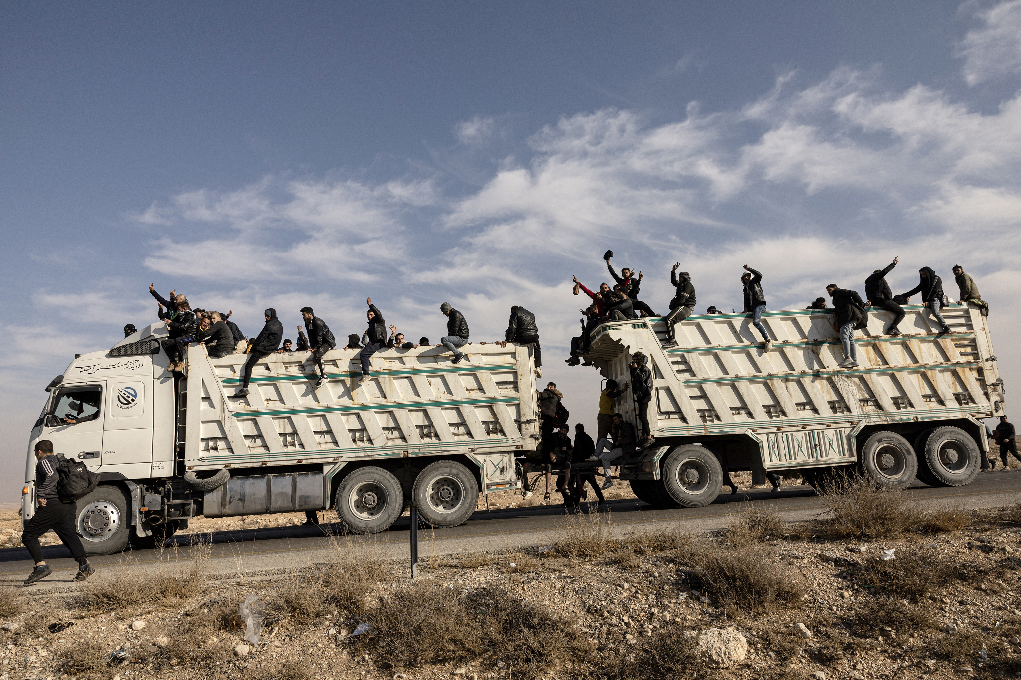 Russian forces "encircled in Syria" after Assad deposed