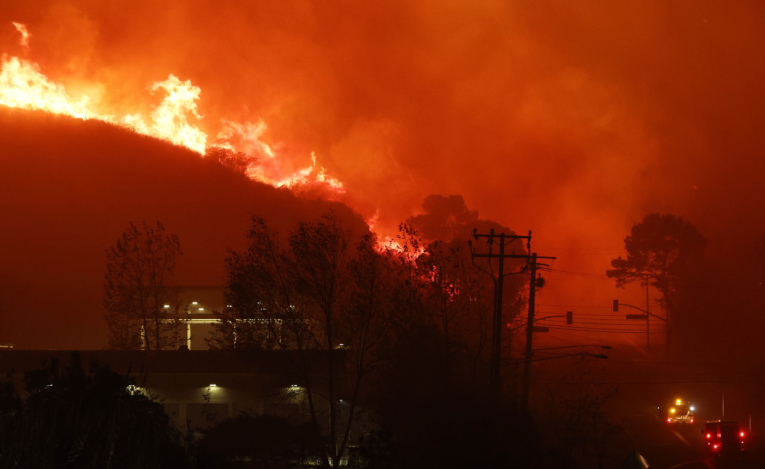 Franklin Fire Prompts Evacuations in Malibu