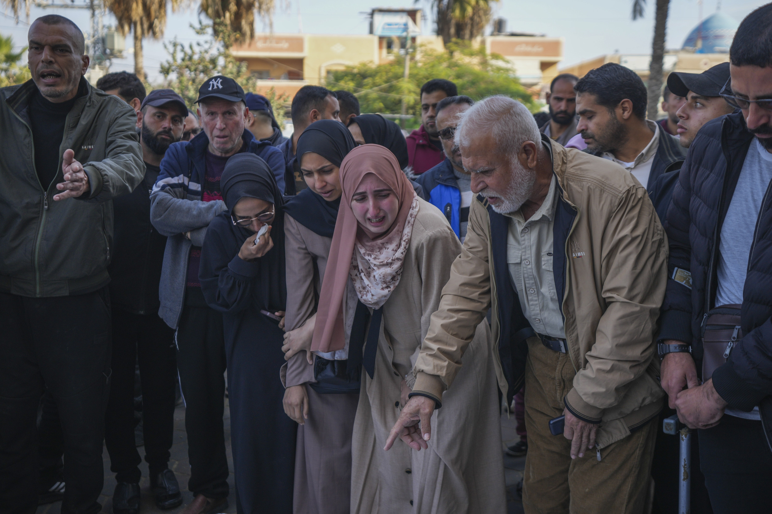 Israel Forces Remain in Syria Buffer Zone, Citing Border Security