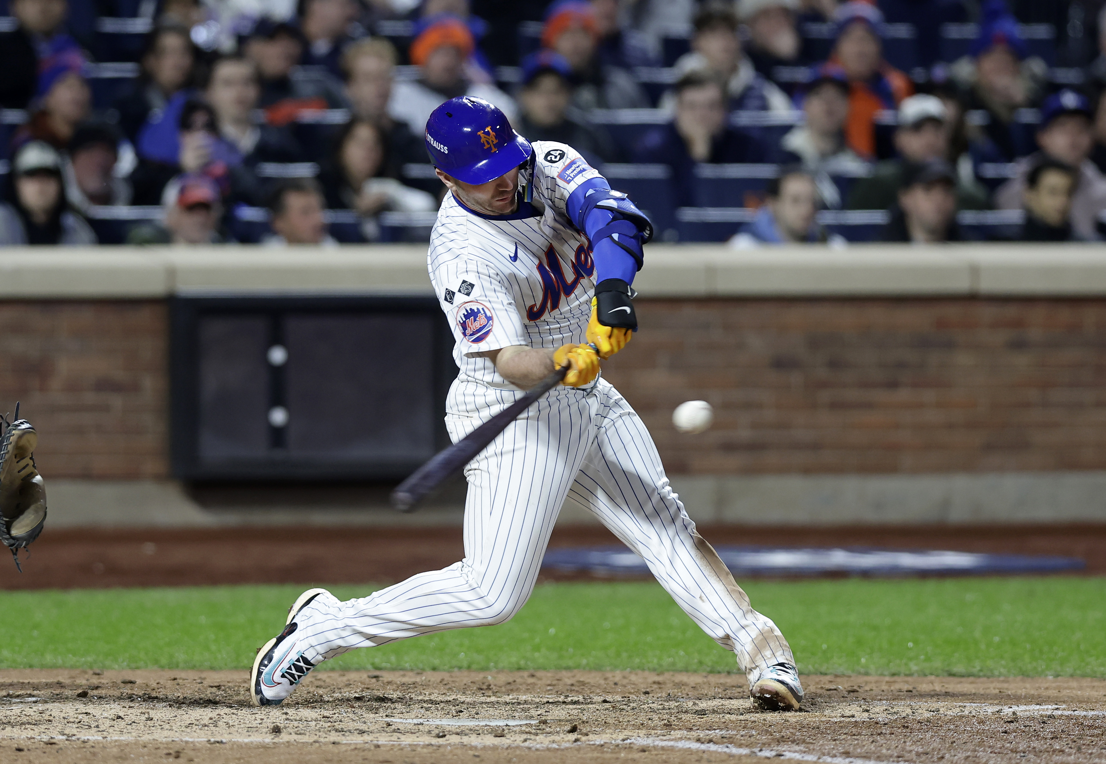 Mets Aim to Re-Sign Pete Alonso Amid Free Agency