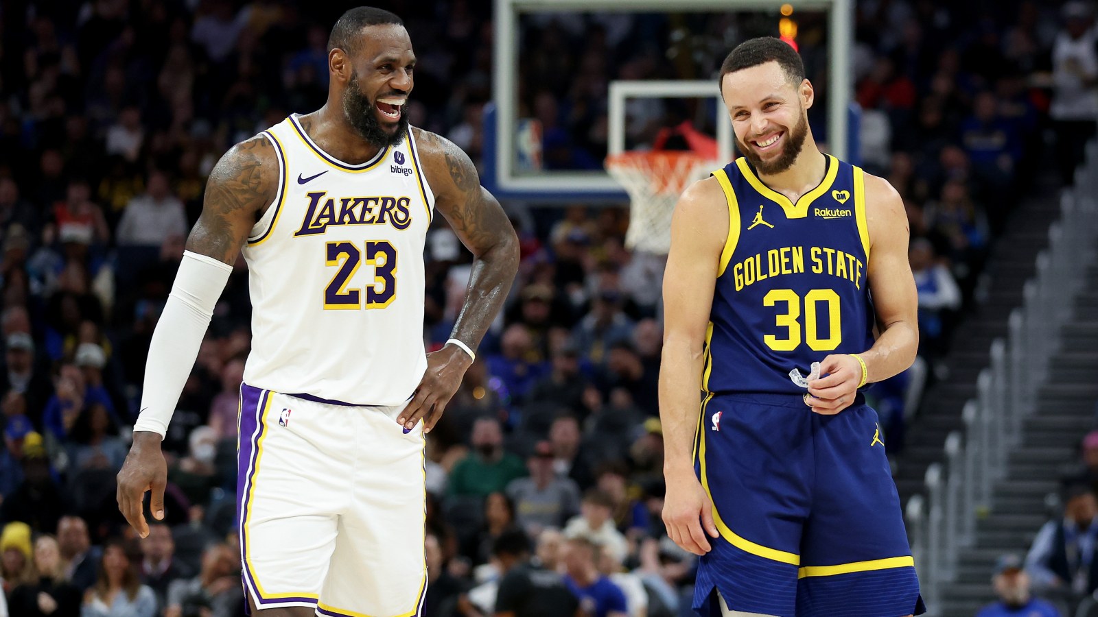 Warriors Land LeBron James From Lakers in NBA-Altering Blockbuster Trade Proposal - Newsweek