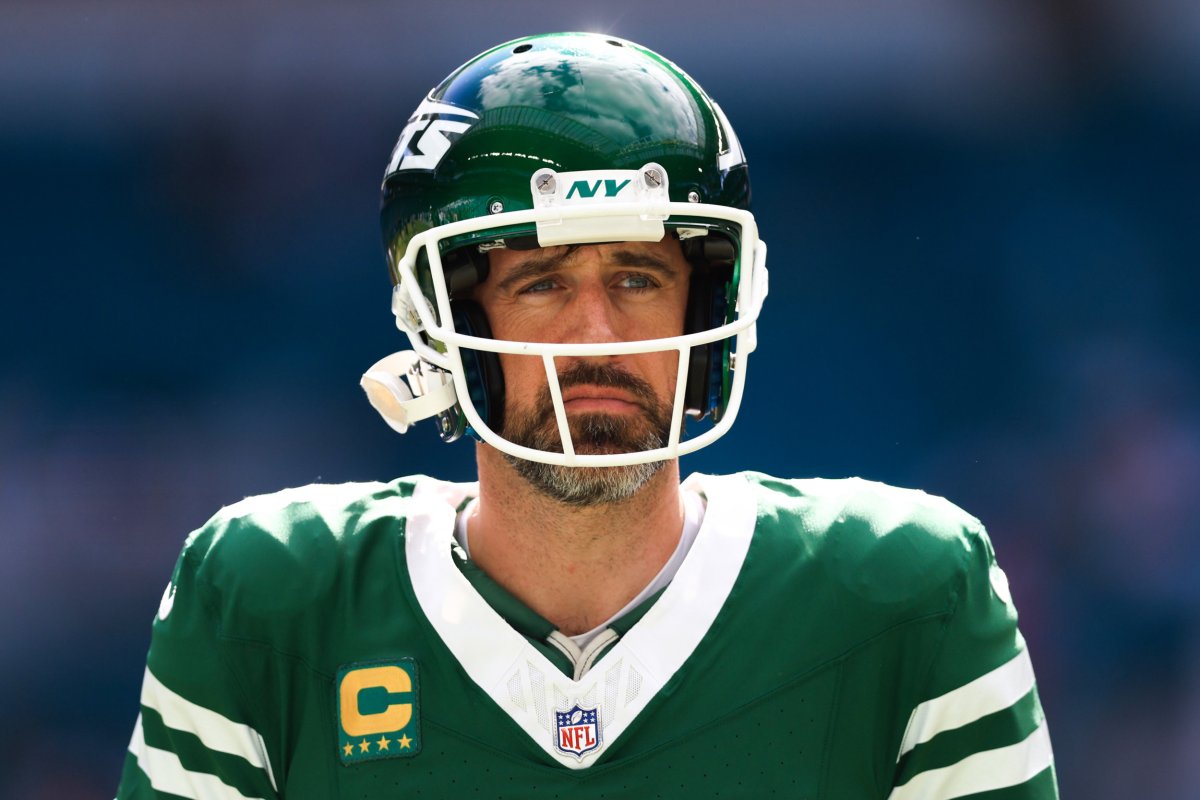 Former Super Bowl Champion Declares Jets QB Aaron Rodgers a 'Fraud ...