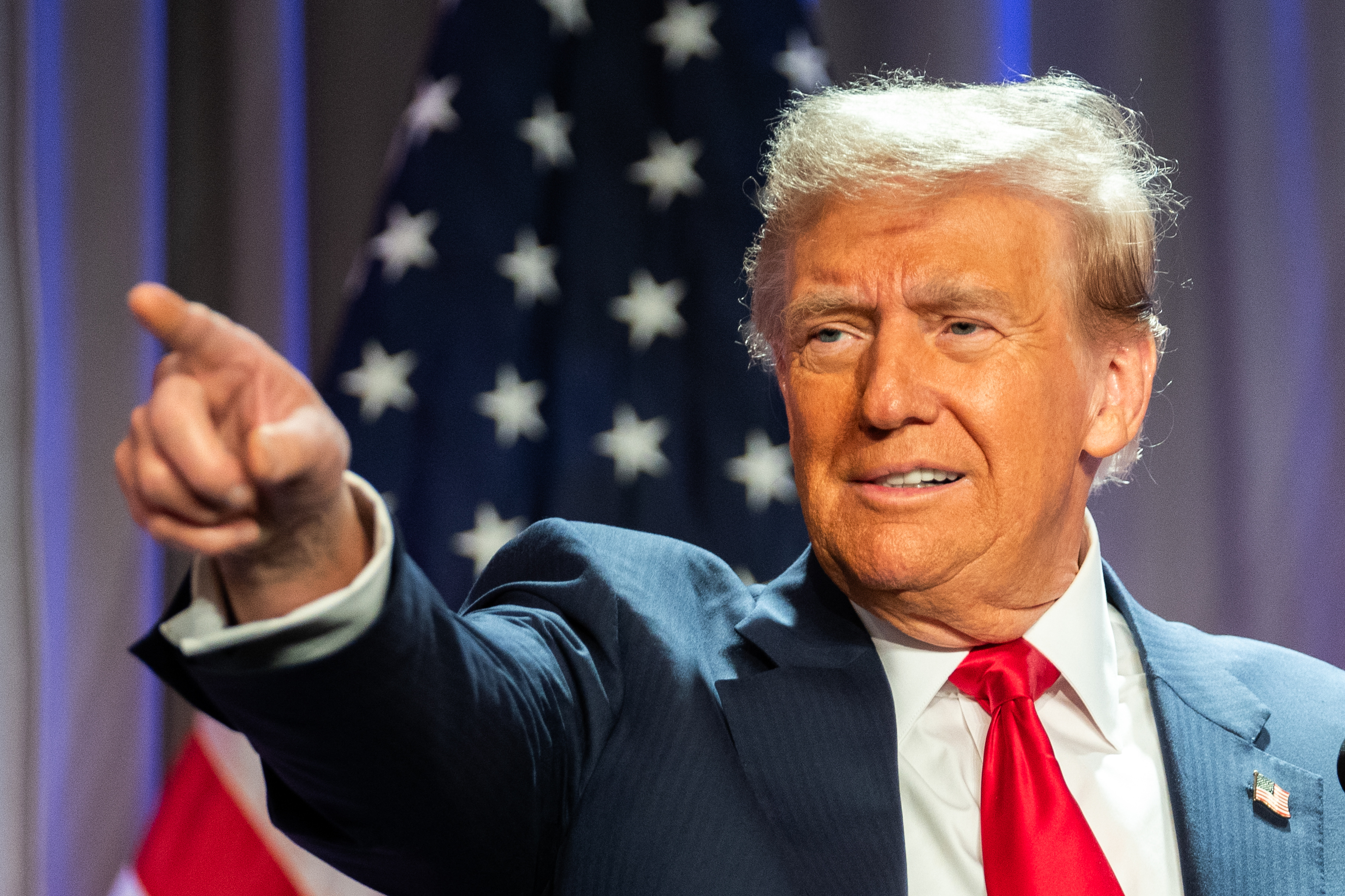 Lindsey Graham Opposes Donald Trumps Jan. 6 Committee Threat