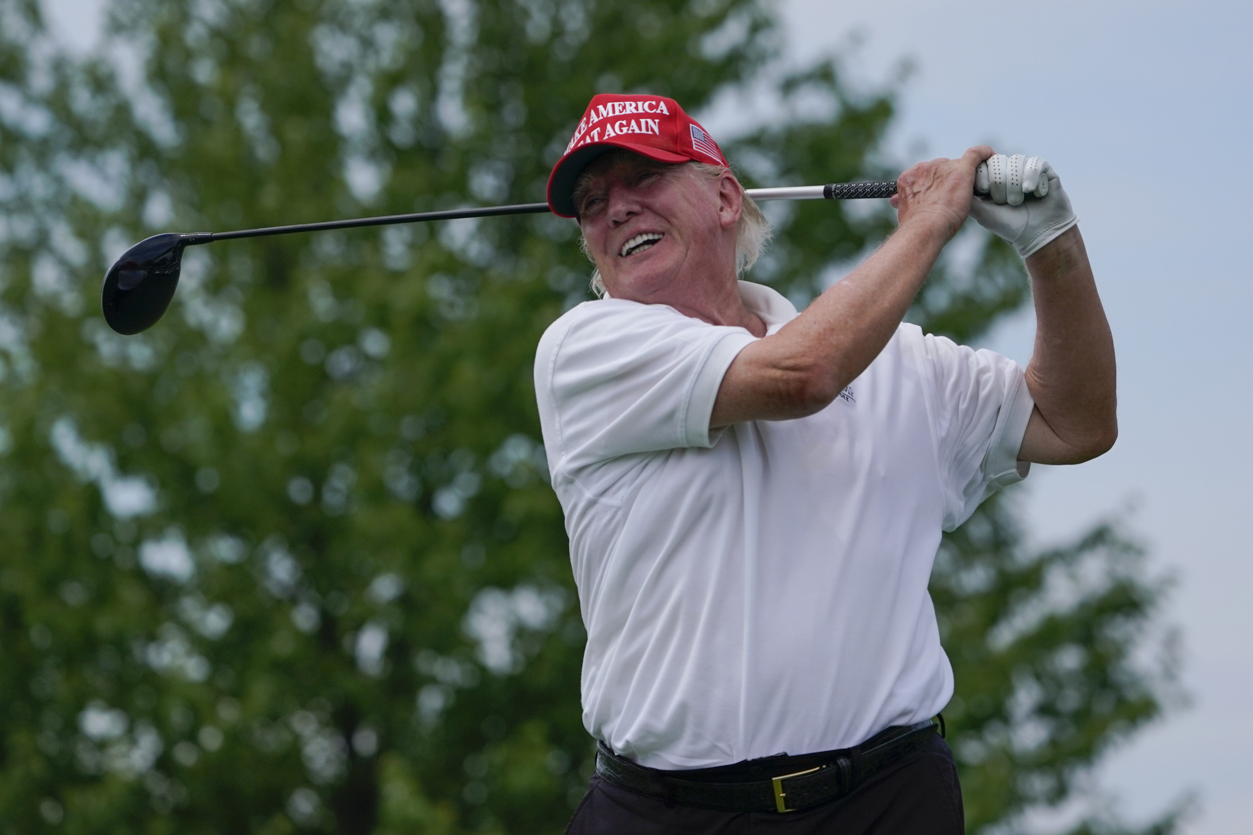 Trump says he canceled trip to Bedminster because of New Jersey drones