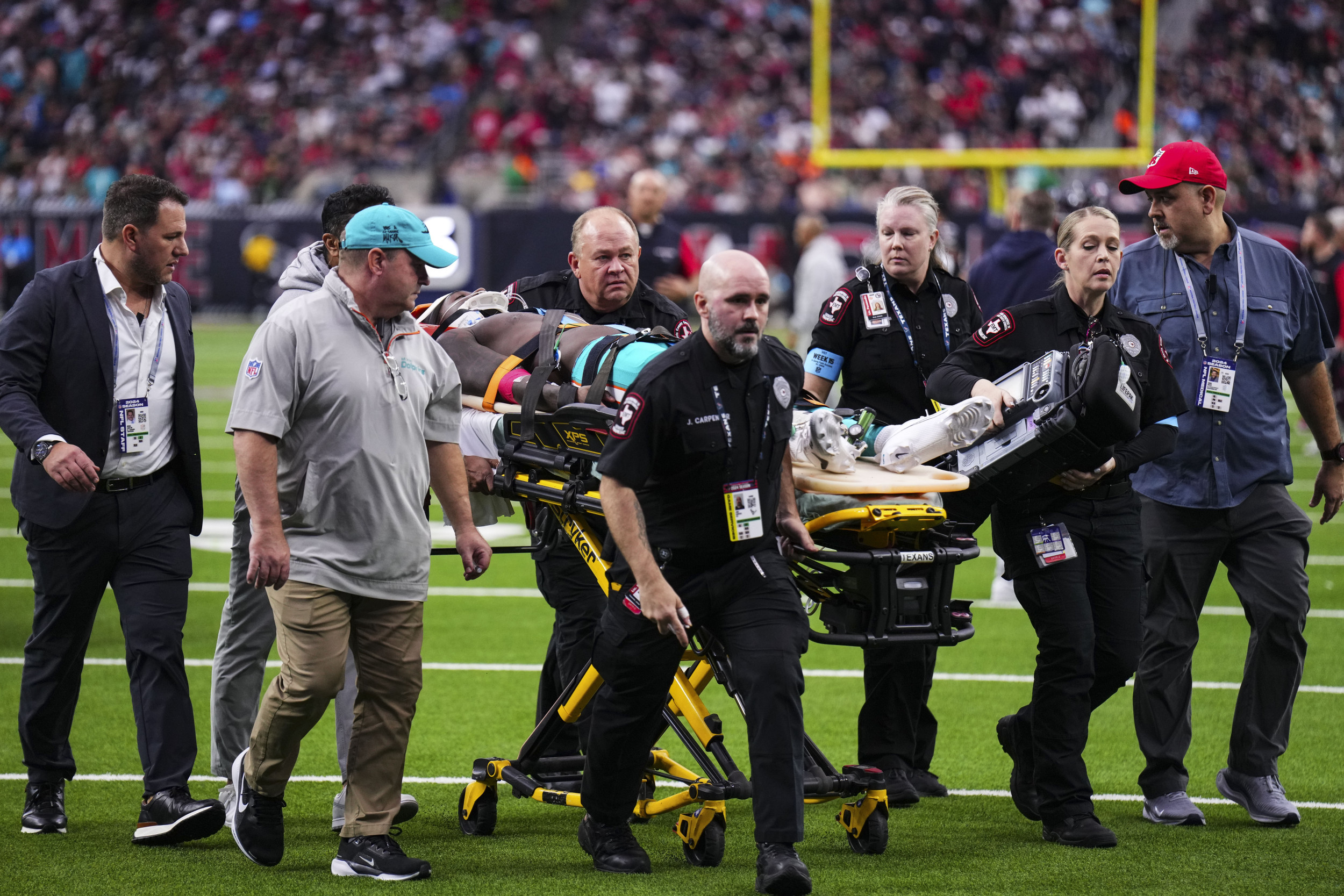 Dolphins' Grant DuBose Expected to Return Home Following Scary Head Injury