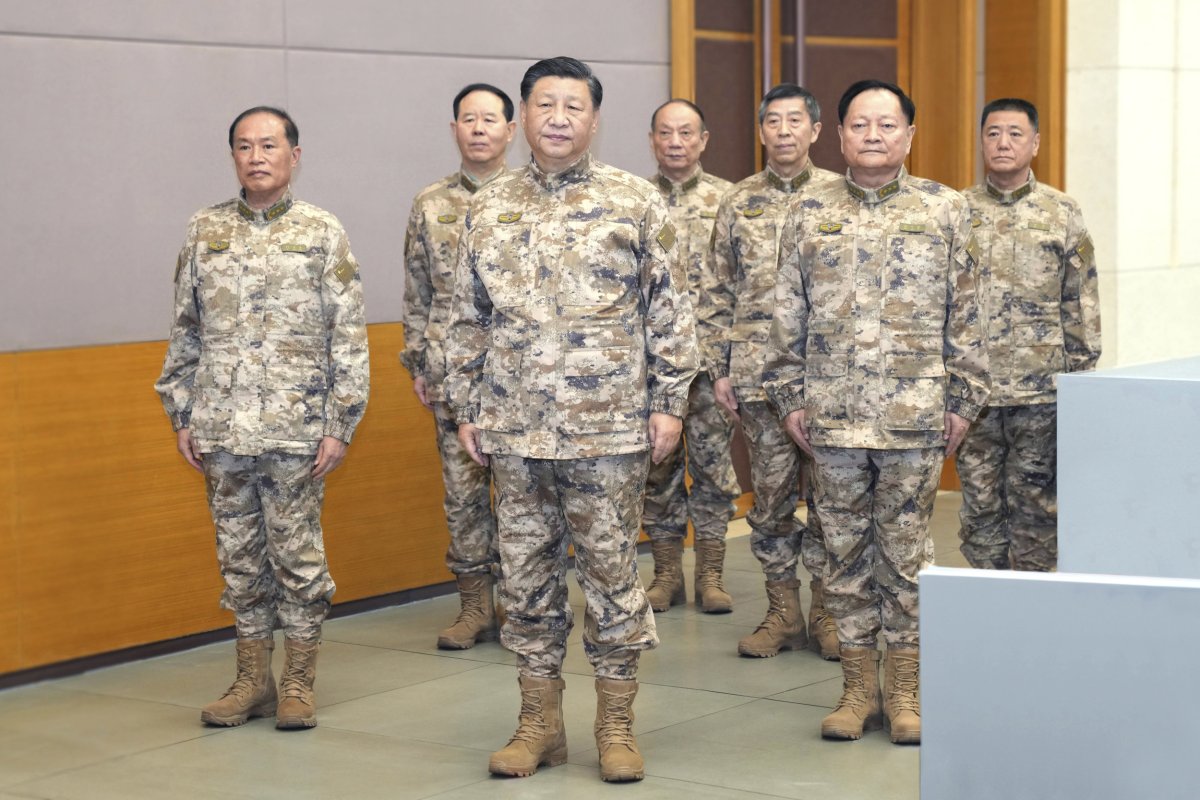 Xi Inspects Central Military Commission Command Center