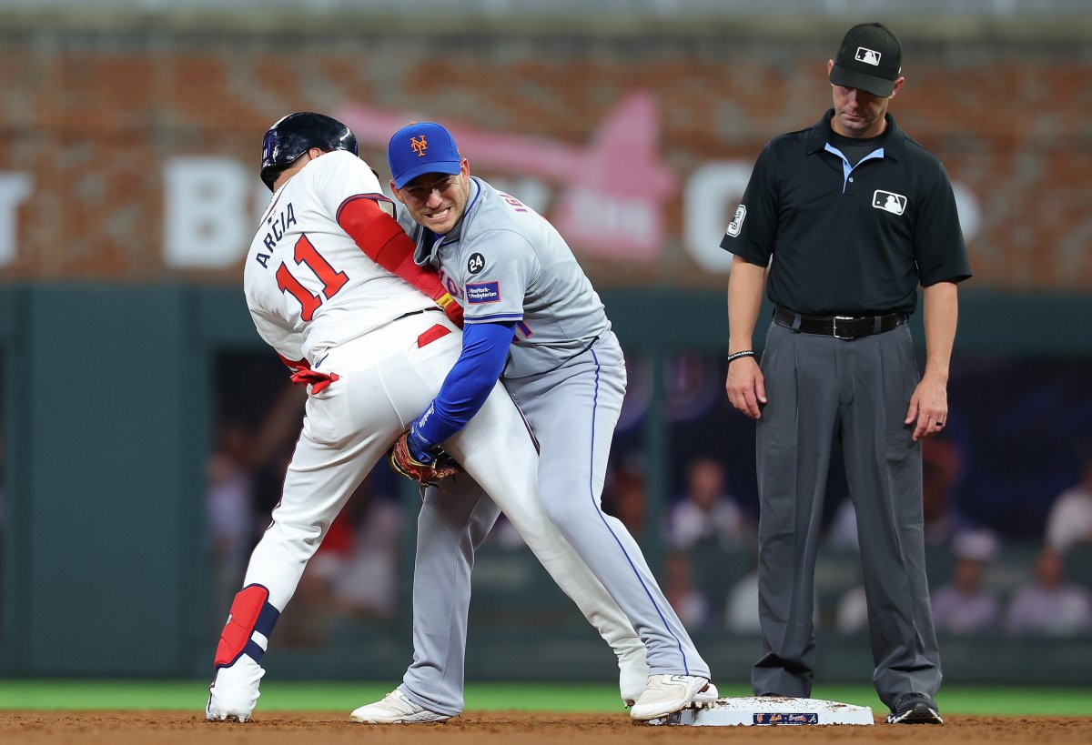 New York Mets shortstop Jose Iglesias