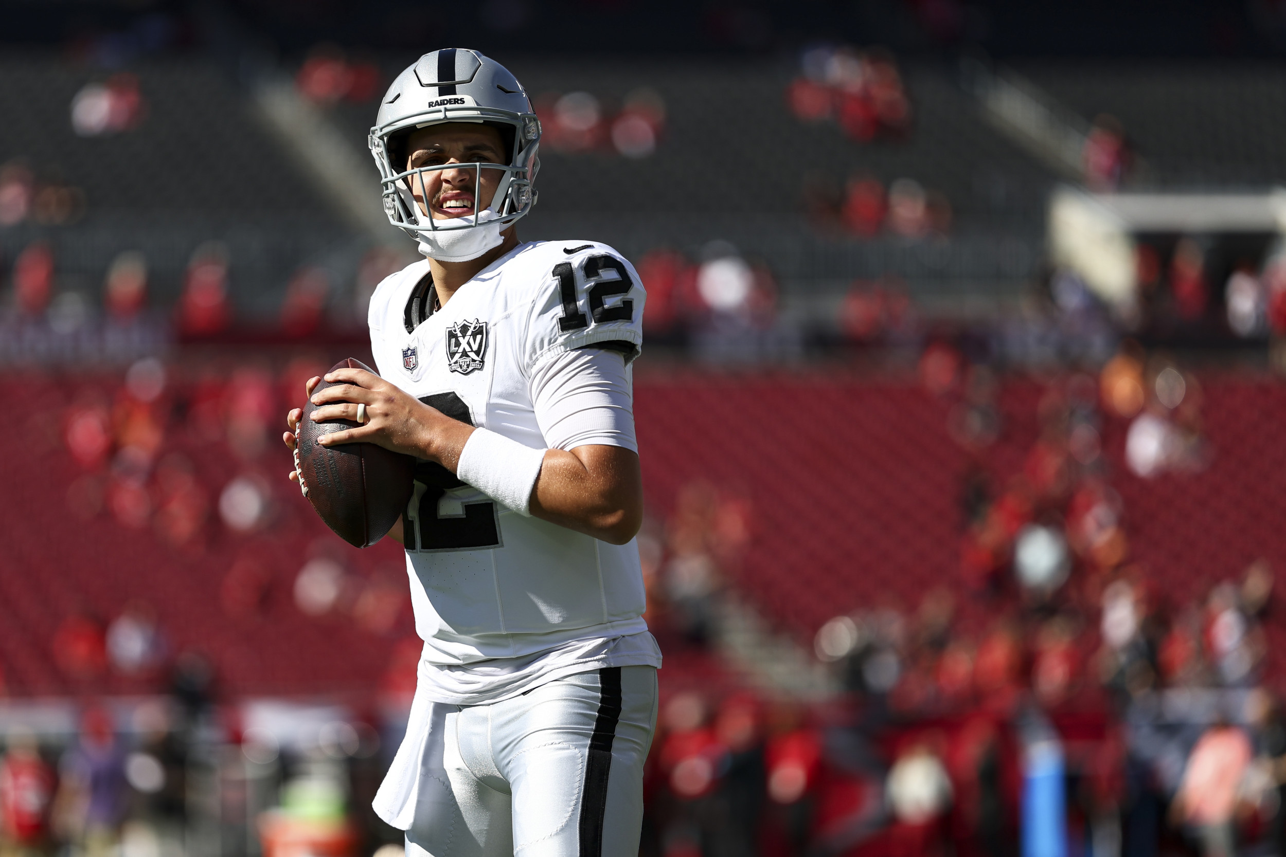 Raiders coach Antonio Pierce names Aidan O'Connell starting quarterback