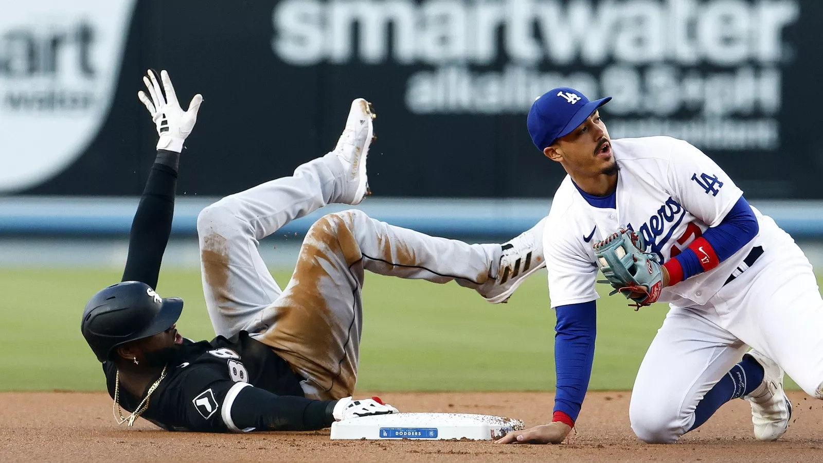 Dodgers Considering Blockbuster Trade For Luis Robert Jr. - Newsweek