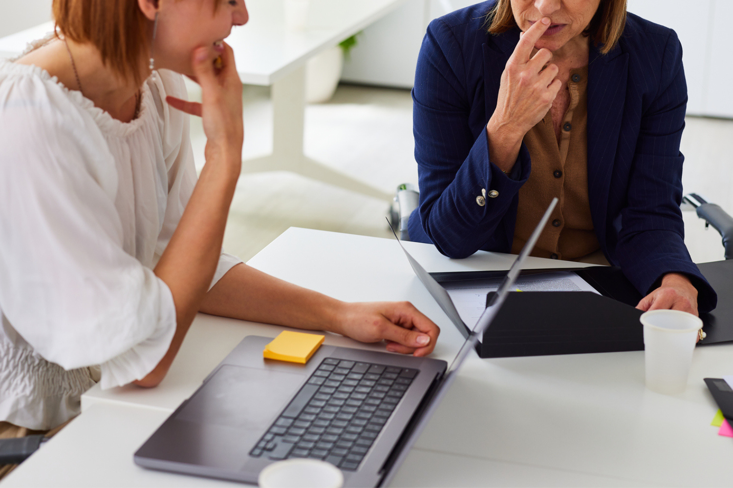 Womans Response to Mom Asking to Access Her Savings Account Applauded