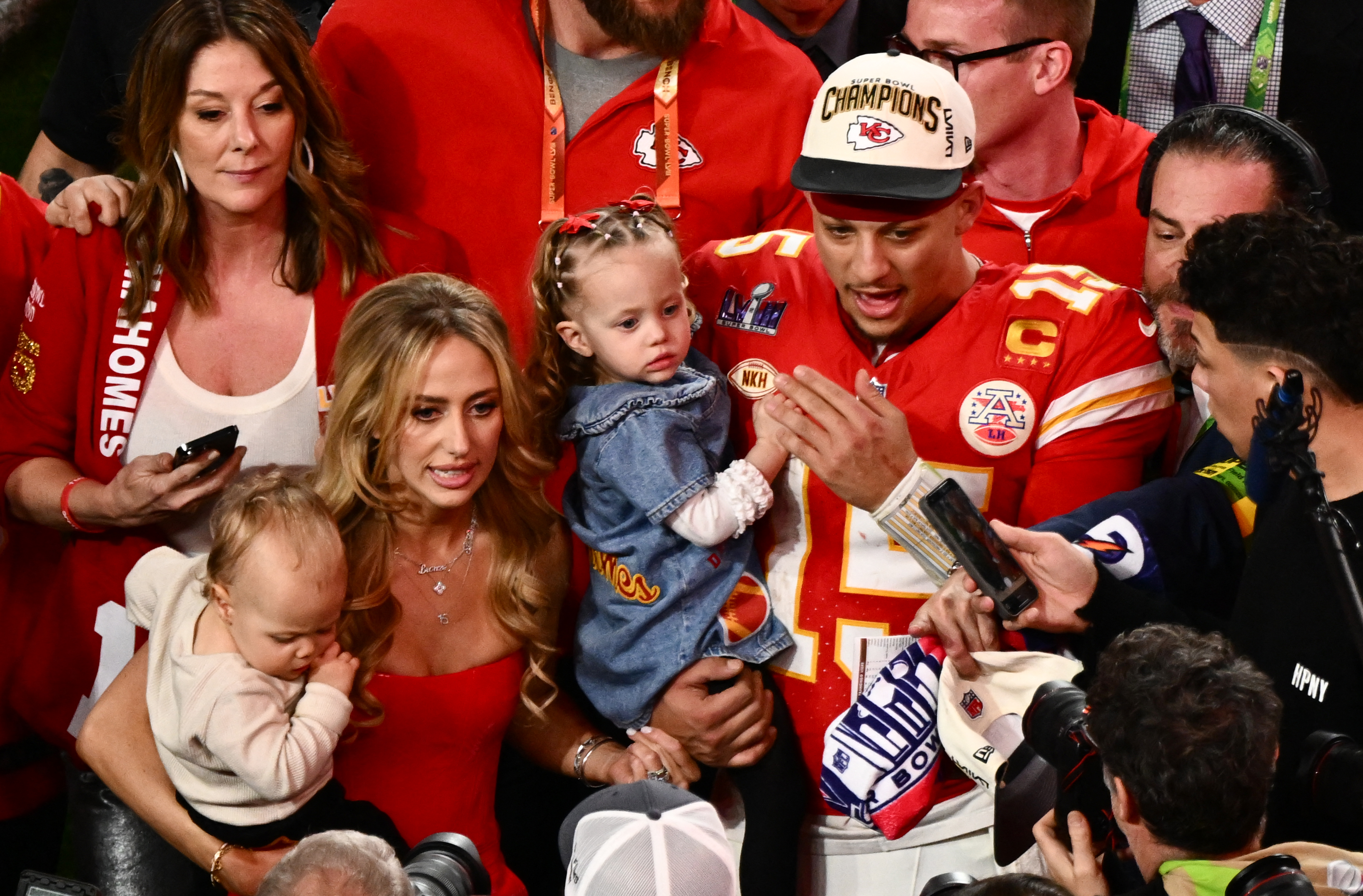 Patrick Mahomes Shares Major Update on Wife Brittany's Due Date