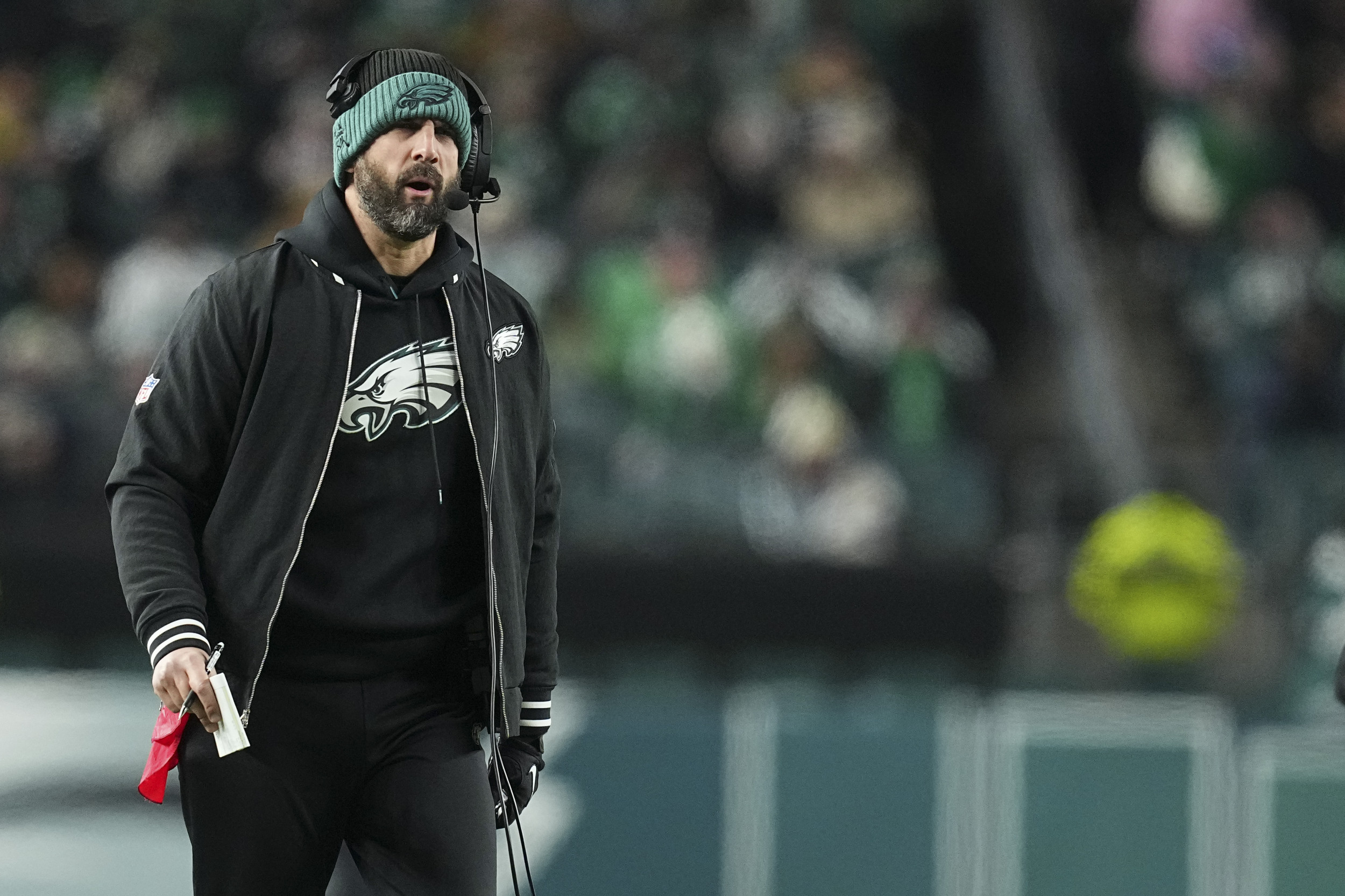 Eagles HC Nick Sirianni Apologizes to Zach Ertz Following Sideline Incident: Report