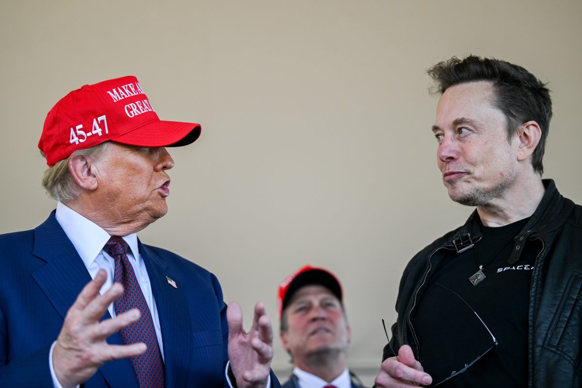 Elon Musk speaks with U.S. President-elect Donald