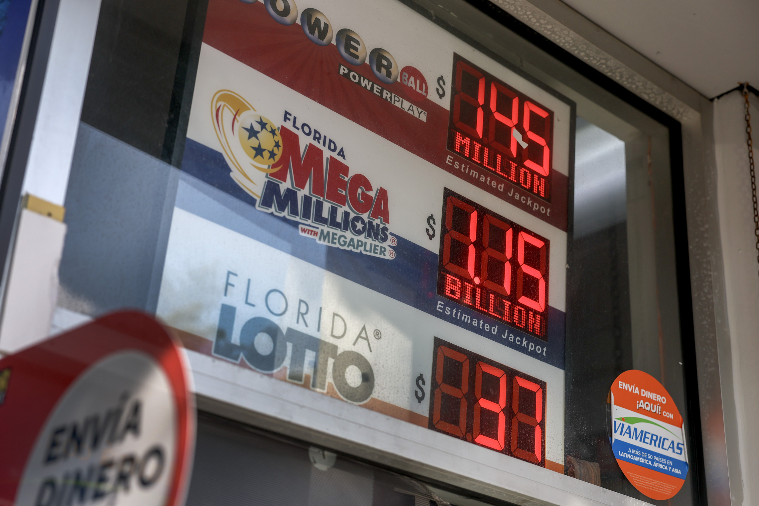 Map Reveals Mega Millions Winners Across US Newsweek